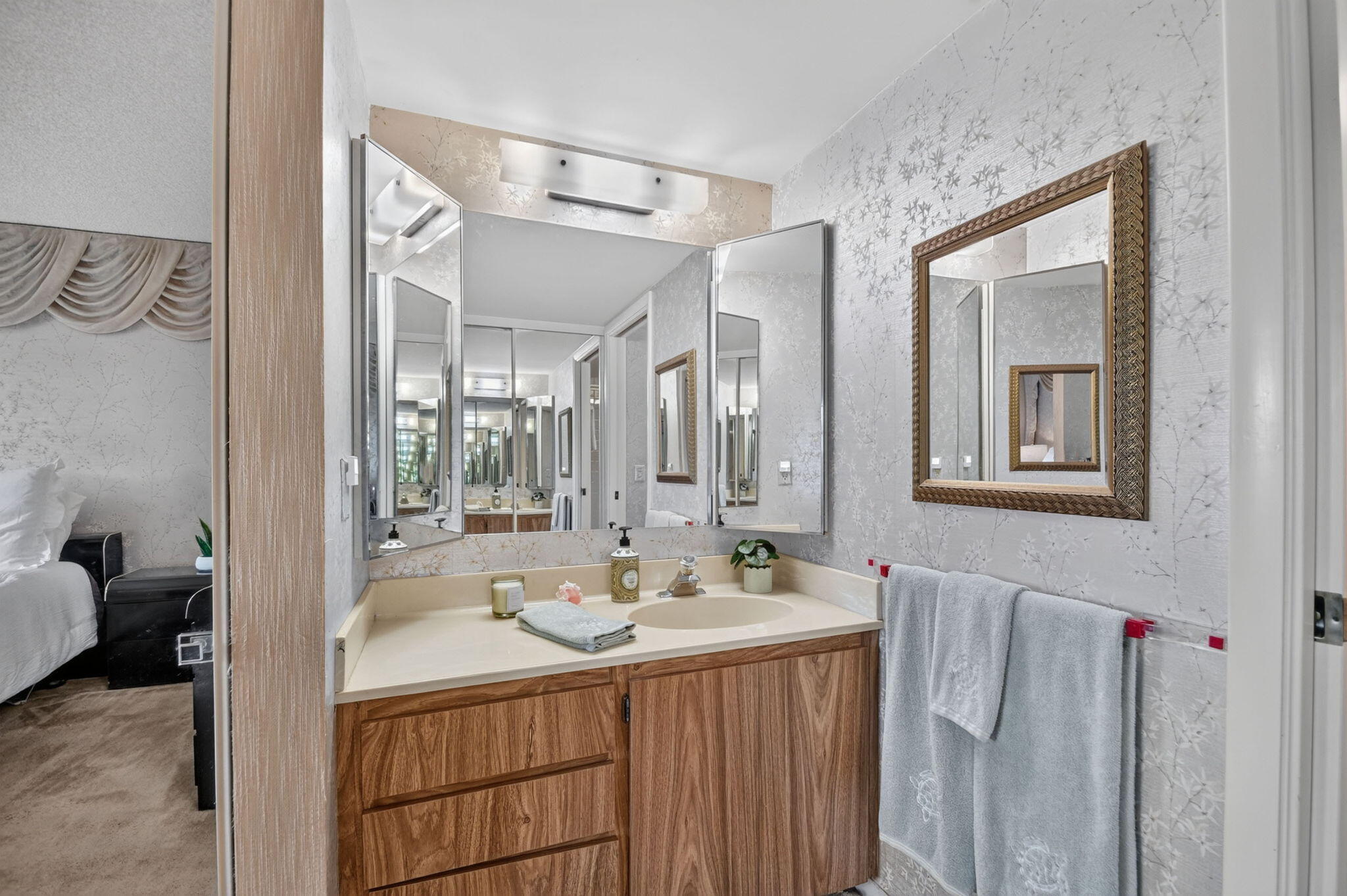 WHITEHALL VILLAGE - Residential
