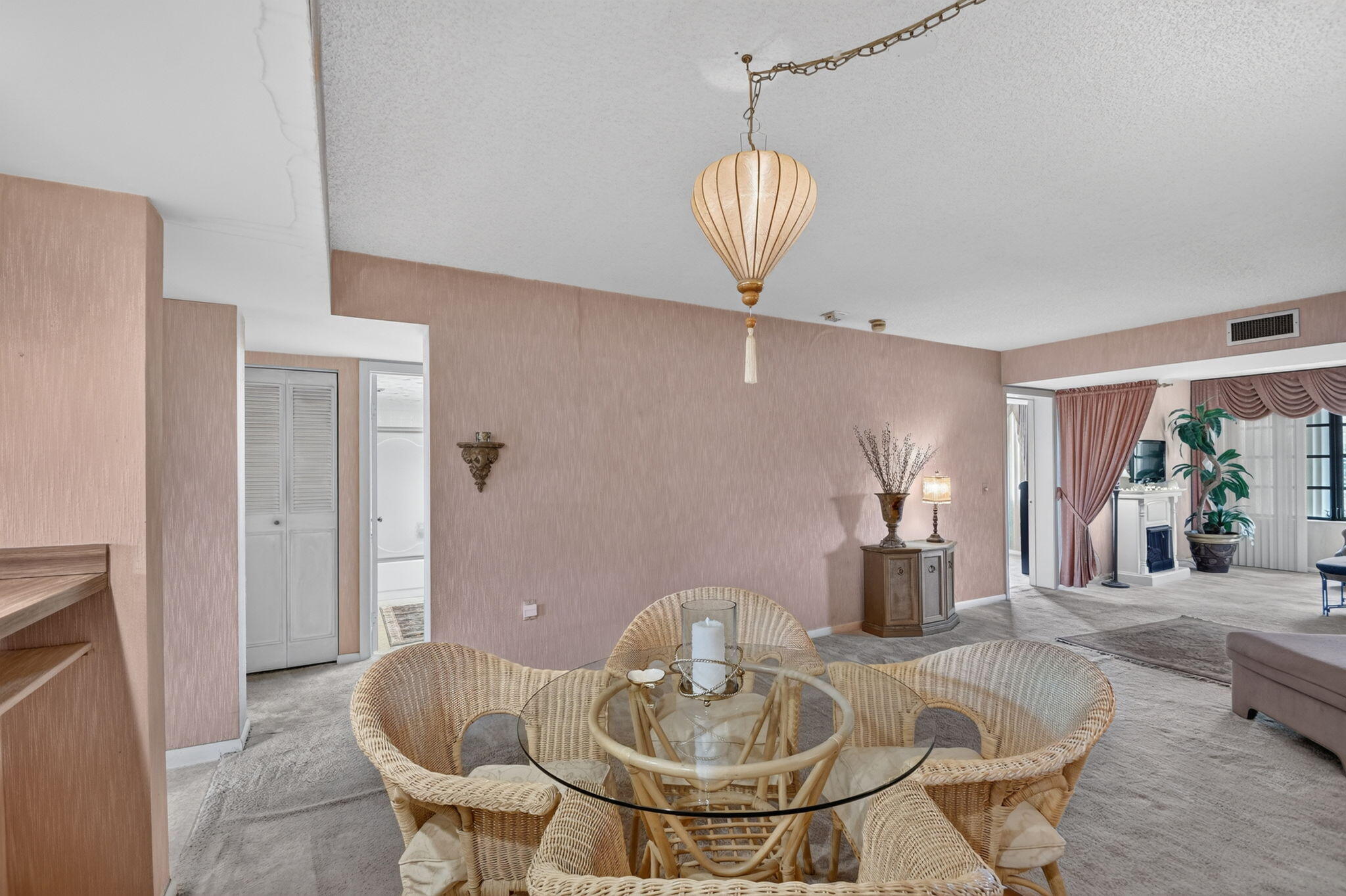 WHITEHALL VILLAGE - Residential