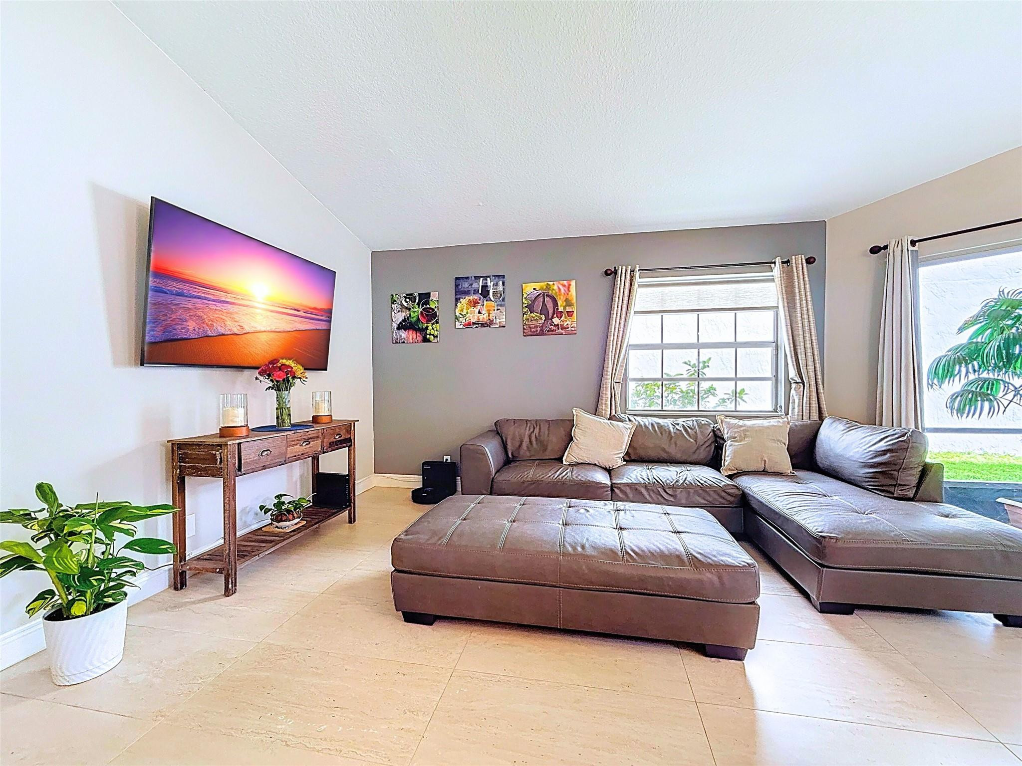 COUNTRY ISLES GARDEN HOMES - Residential