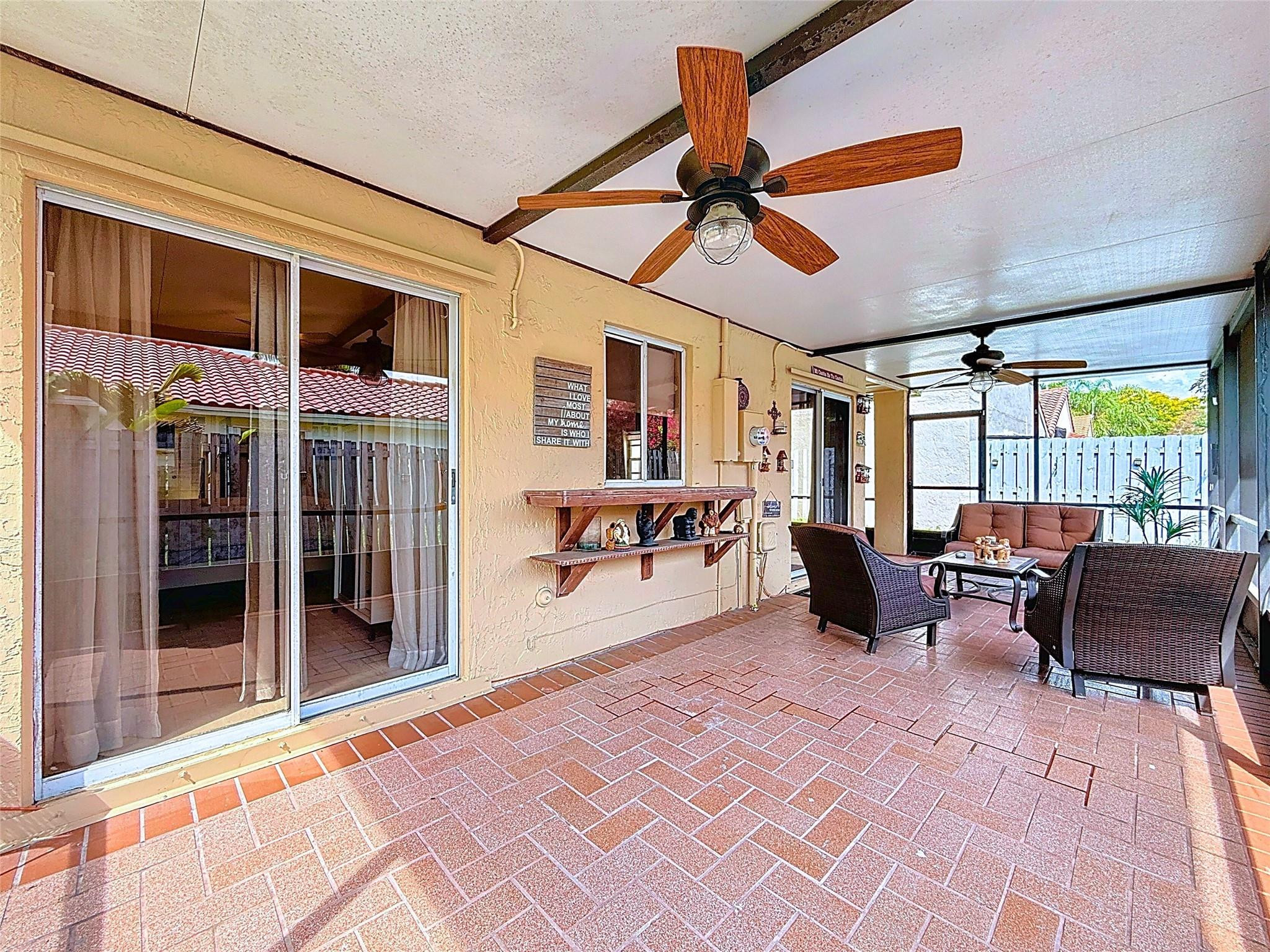 COUNTRY ISLES GARDEN HOMES - Residential
