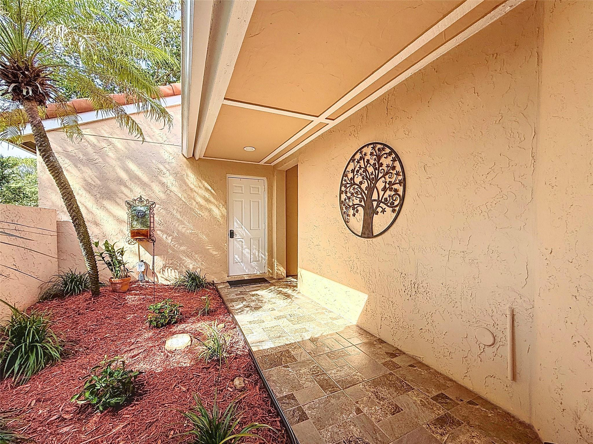 COUNTRY ISLES GARDEN HOMES - Residential