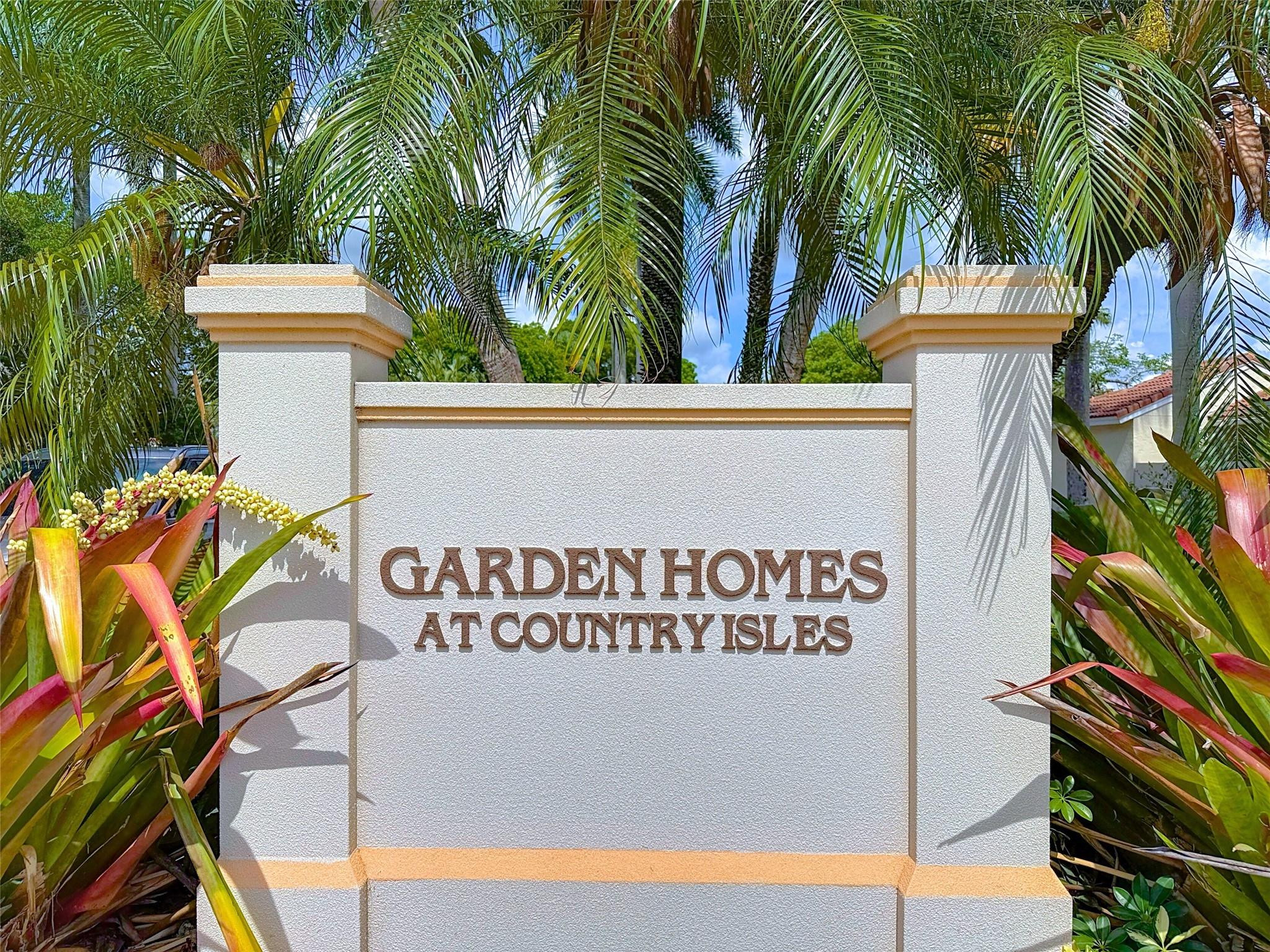 COUNTRY ISLES GARDEN HOMES - Residential