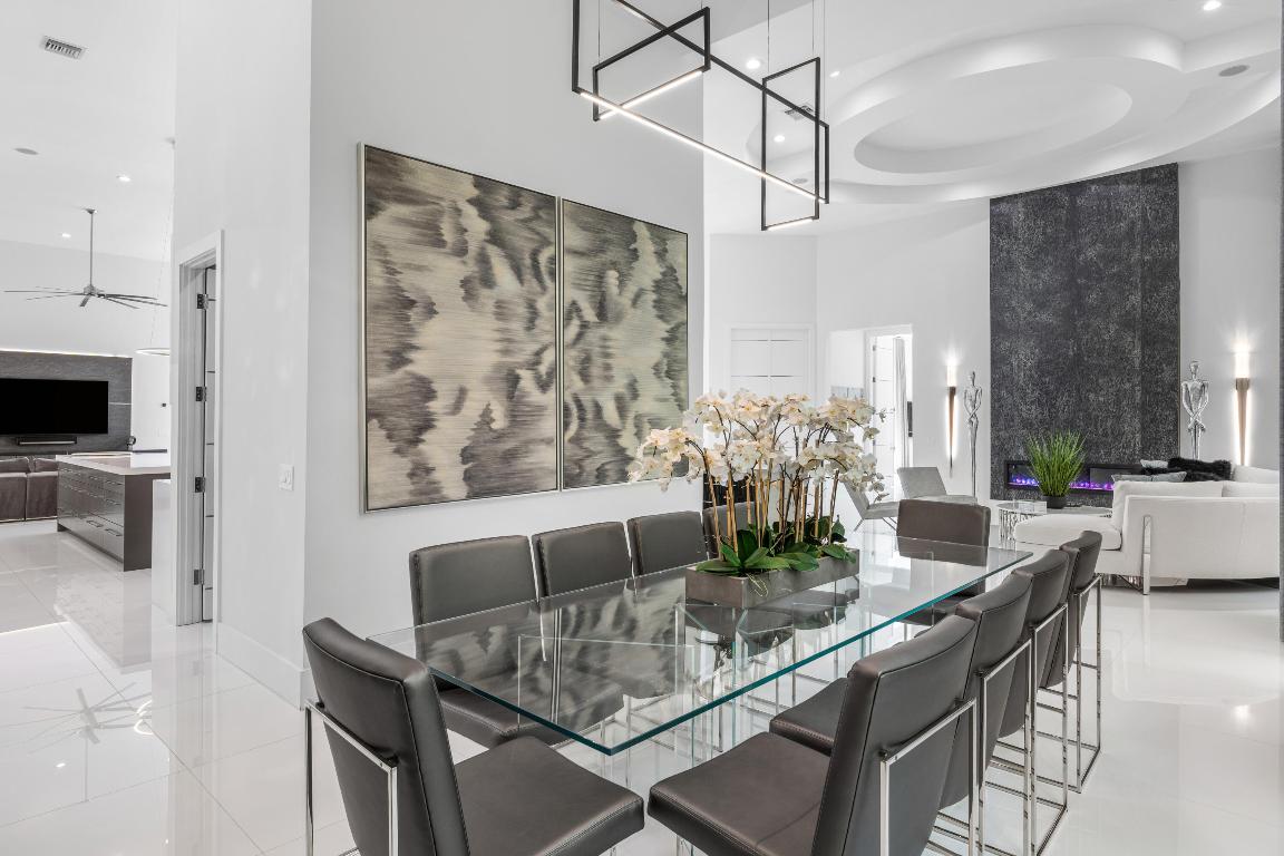 VINTAGE OAKS / POLO CLUB - Residential