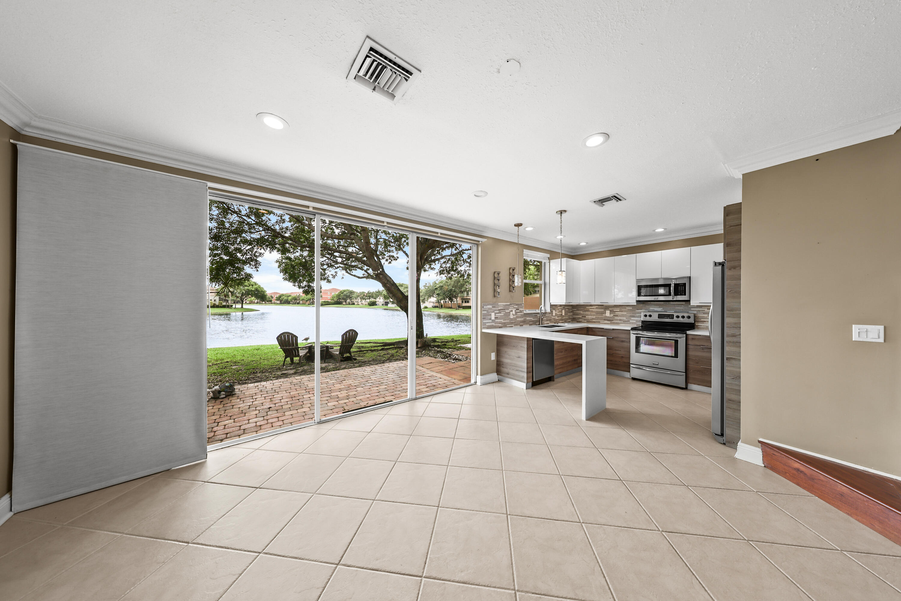 RIVIERA ISLES IV - Residential