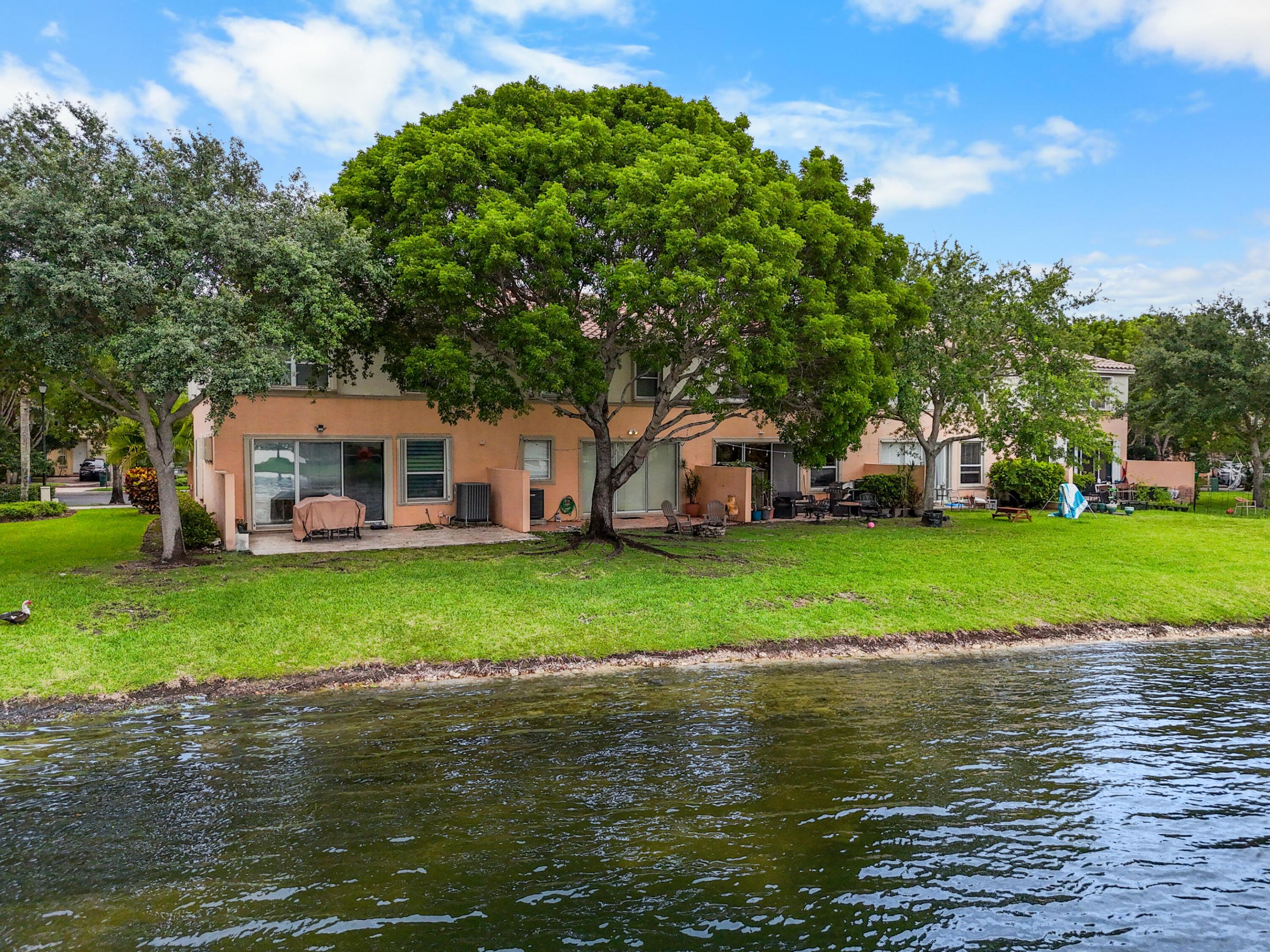 RIVIERA ISLES IV - Residential