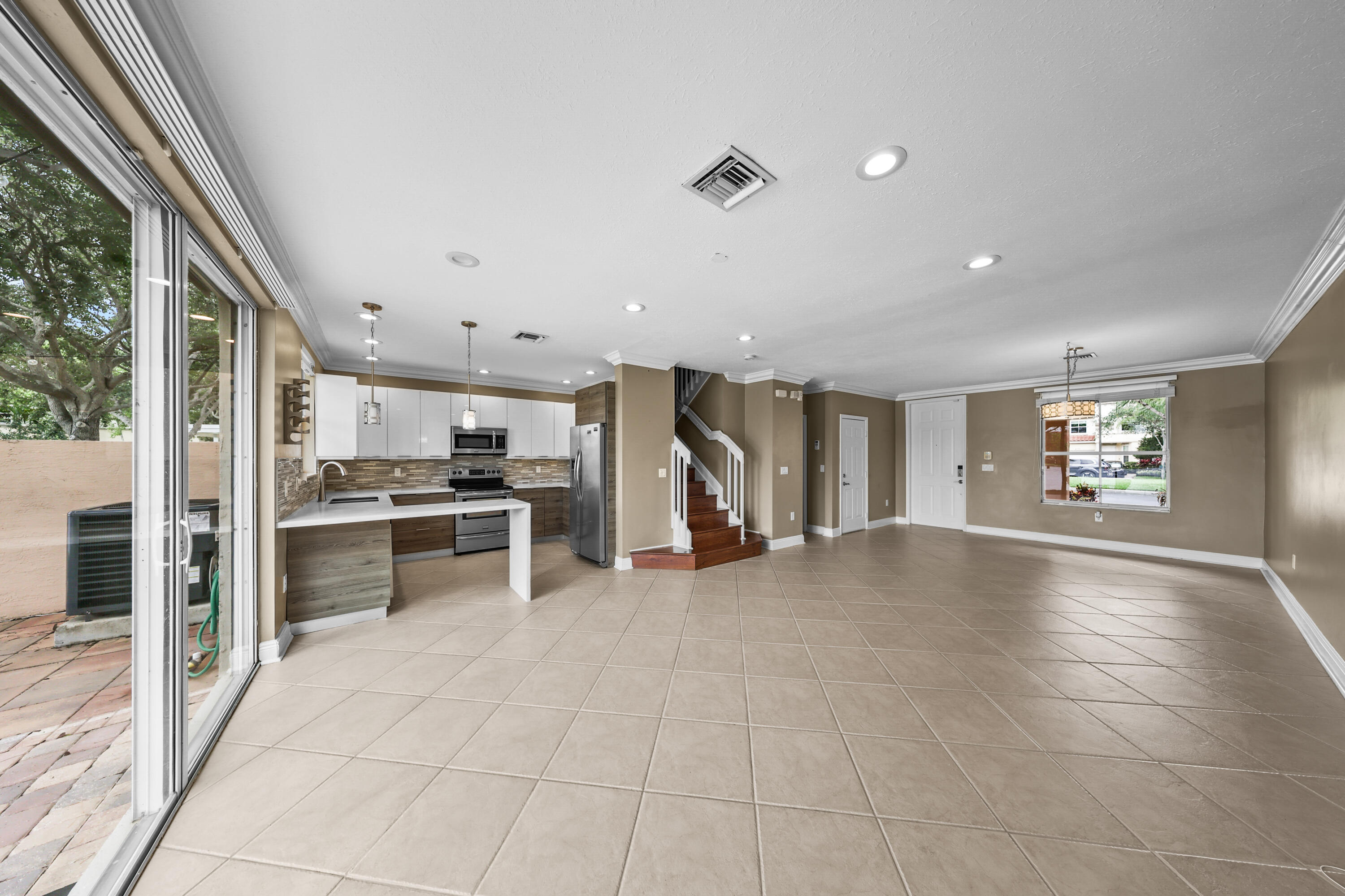 RIVIERA ISLES IV - Residential