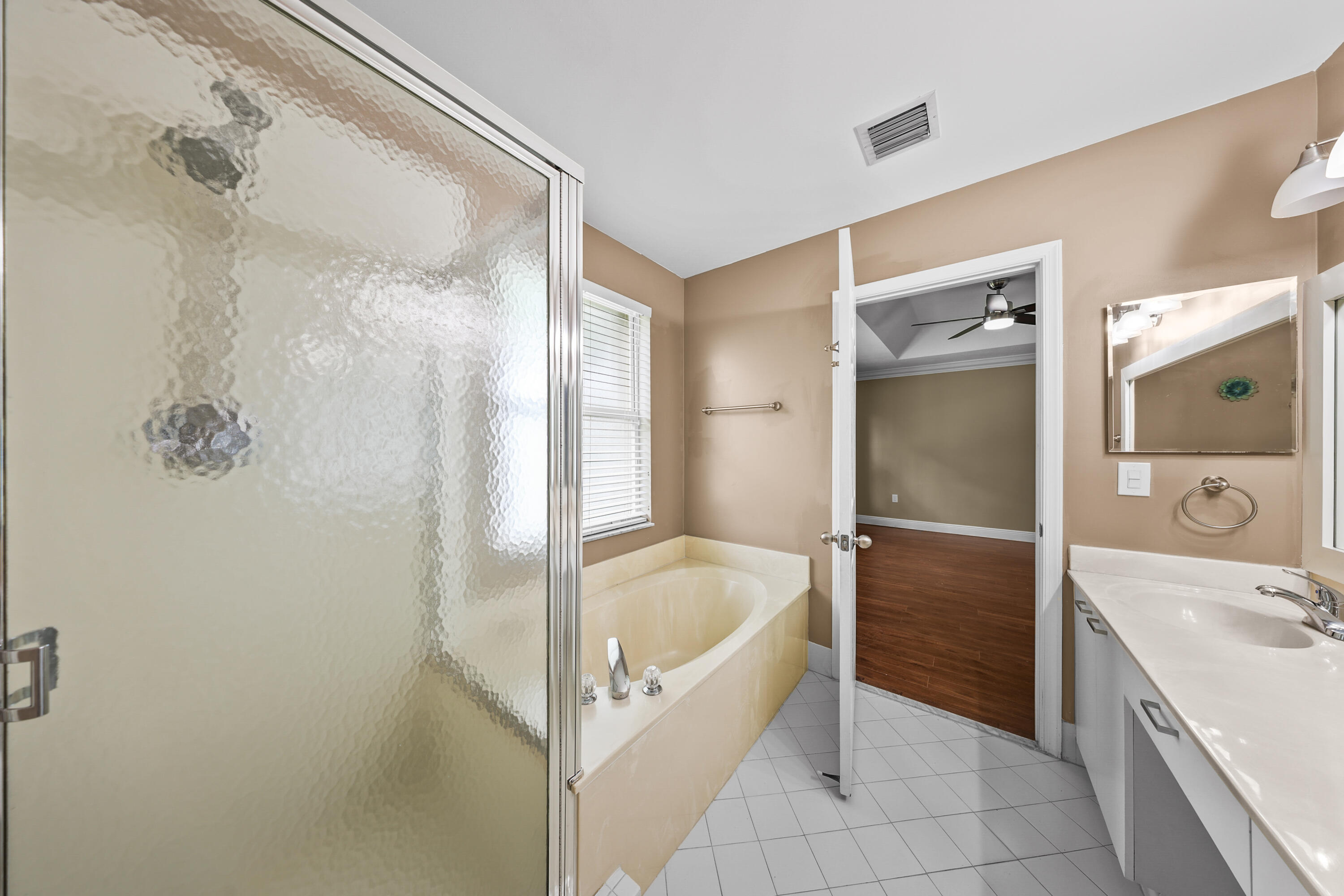 RIVIERA ISLES IV - Residential