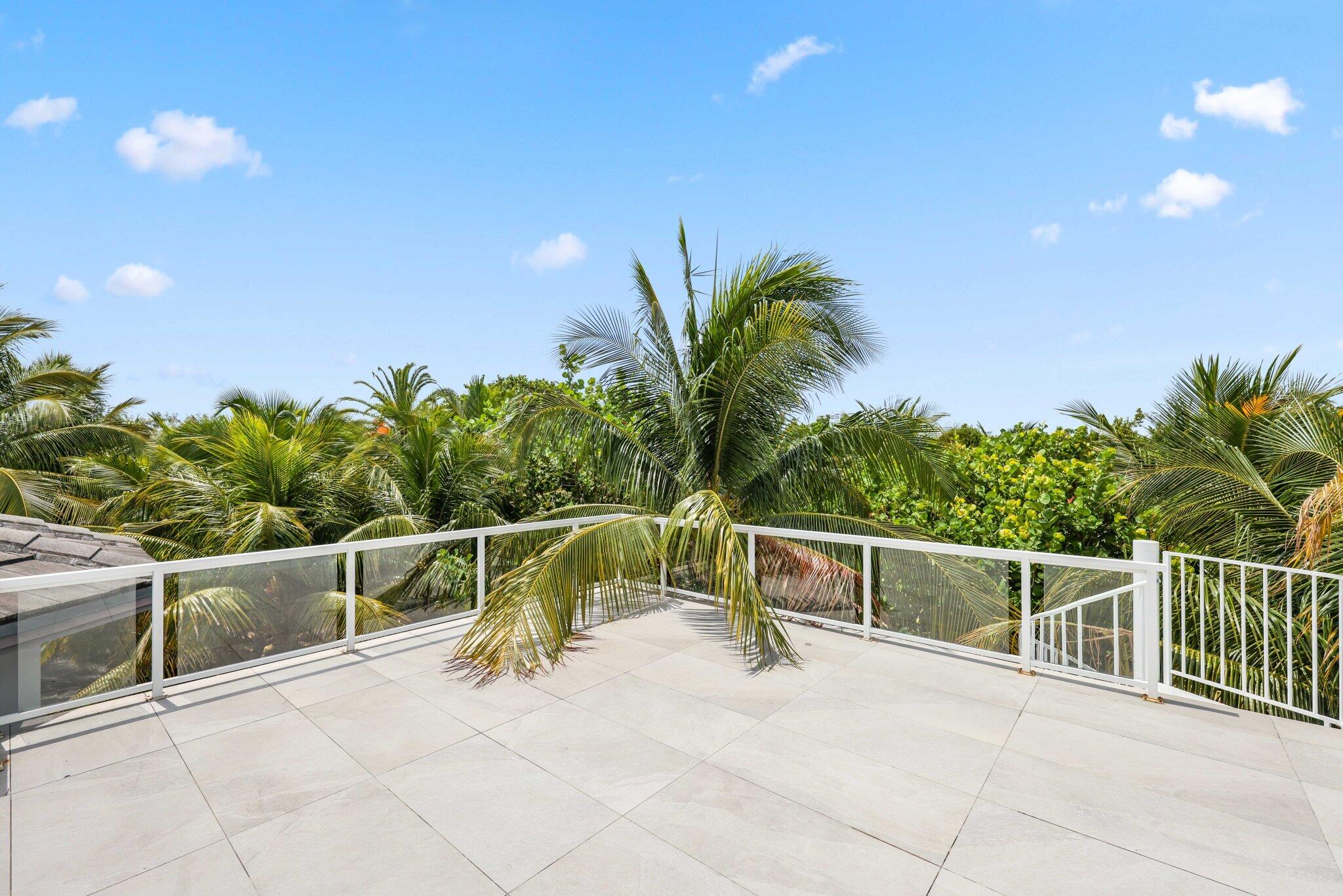 HARBOR BEACH - Residential