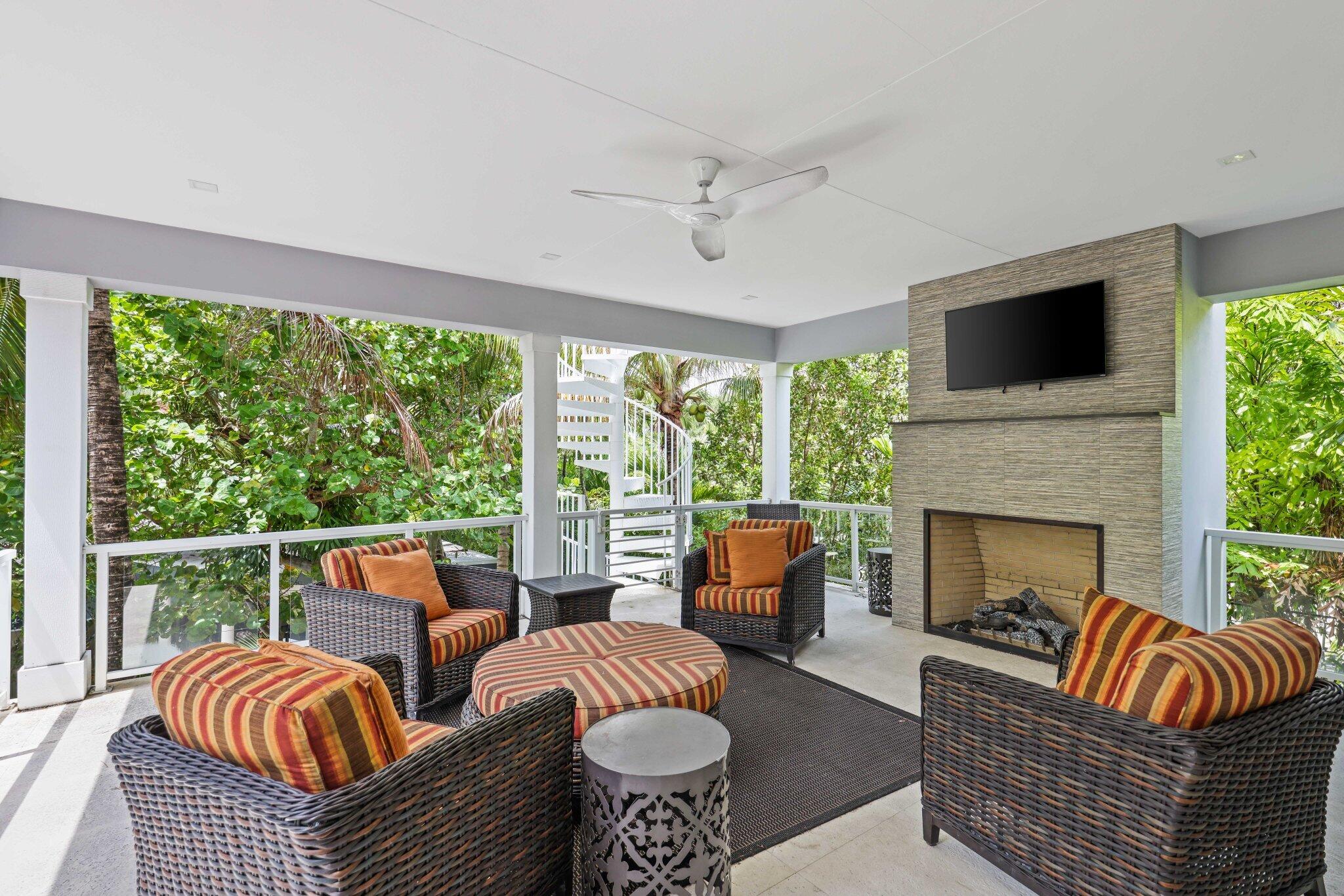 HARBOR BEACH - Residential