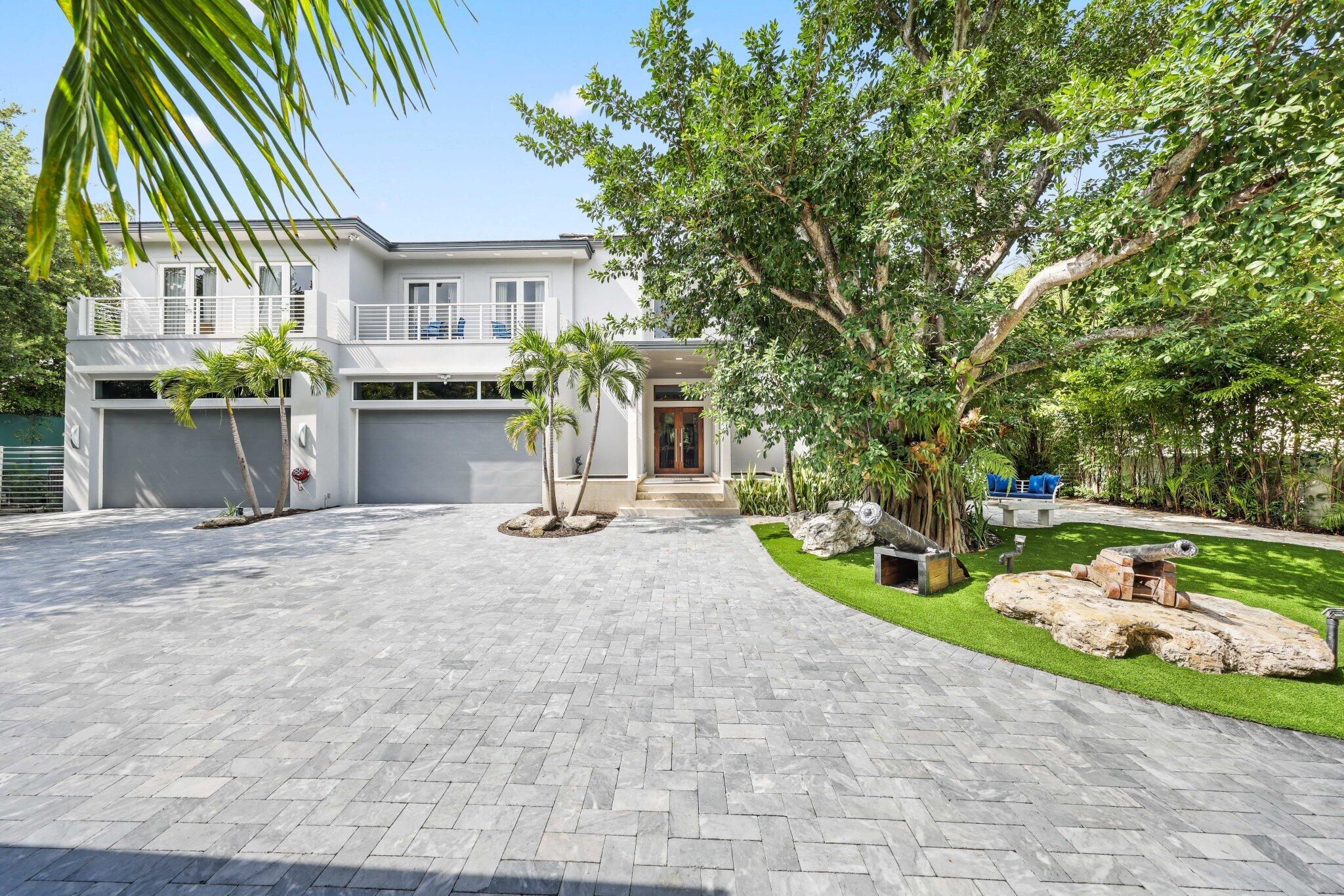 HARBOR BEACH - Residential