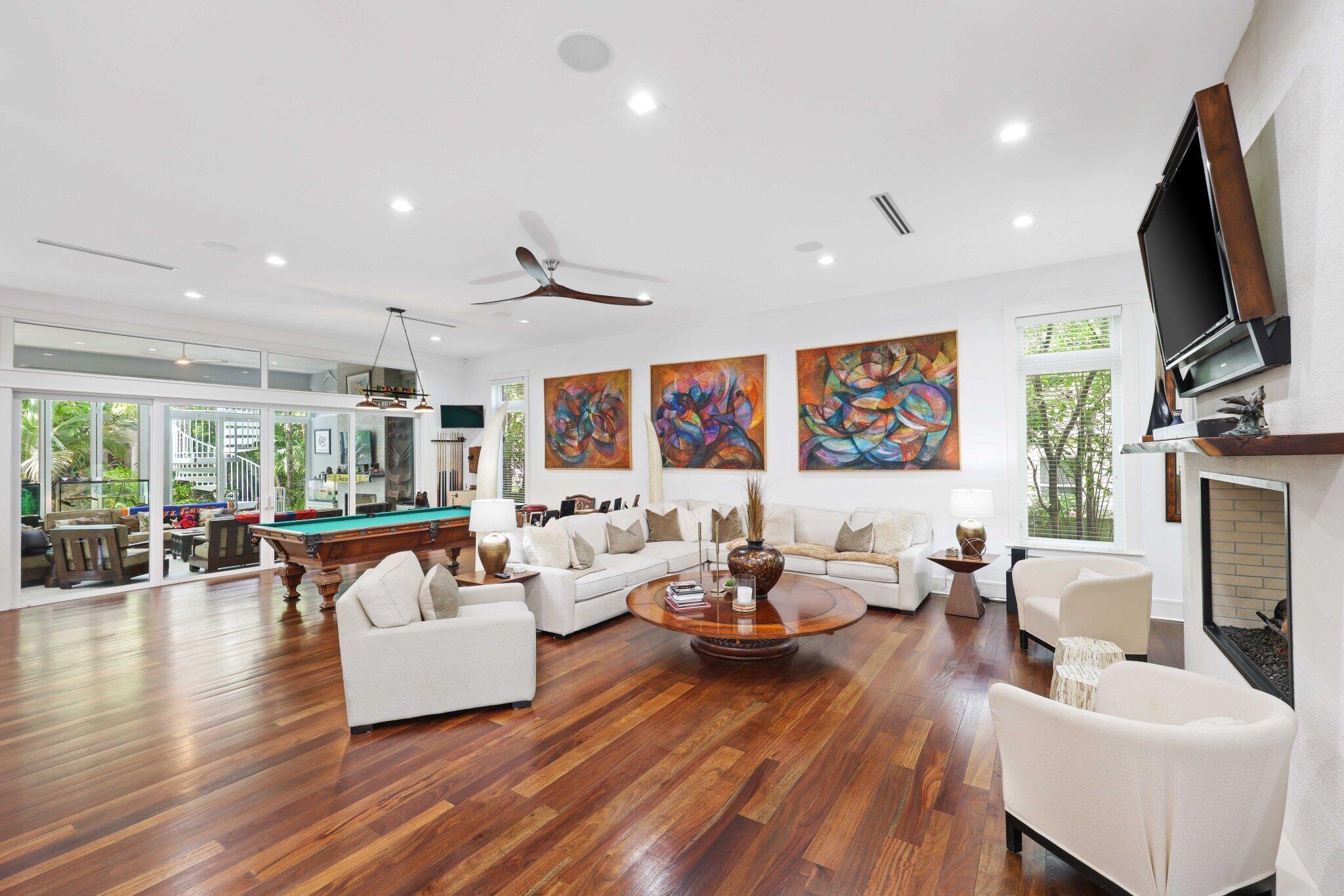HARBOR BEACH - Residential