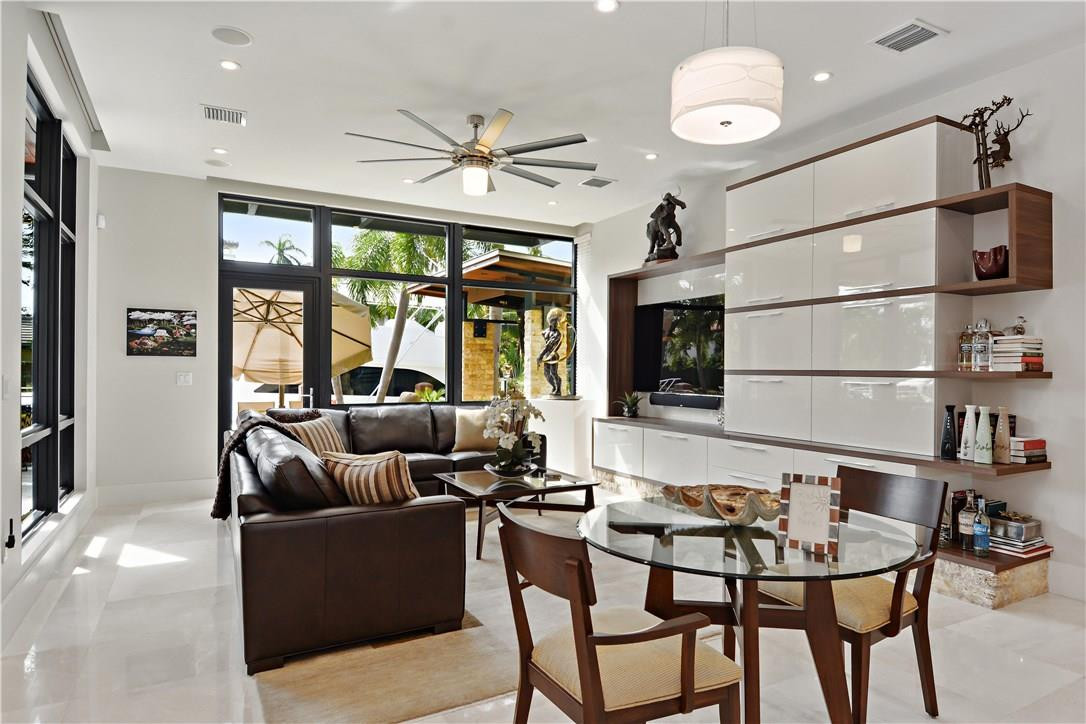 CORAL ISLES - Residential