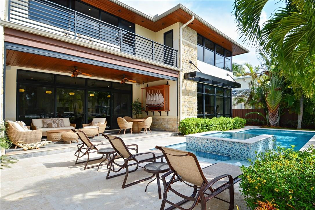 CORAL ISLES - Residential