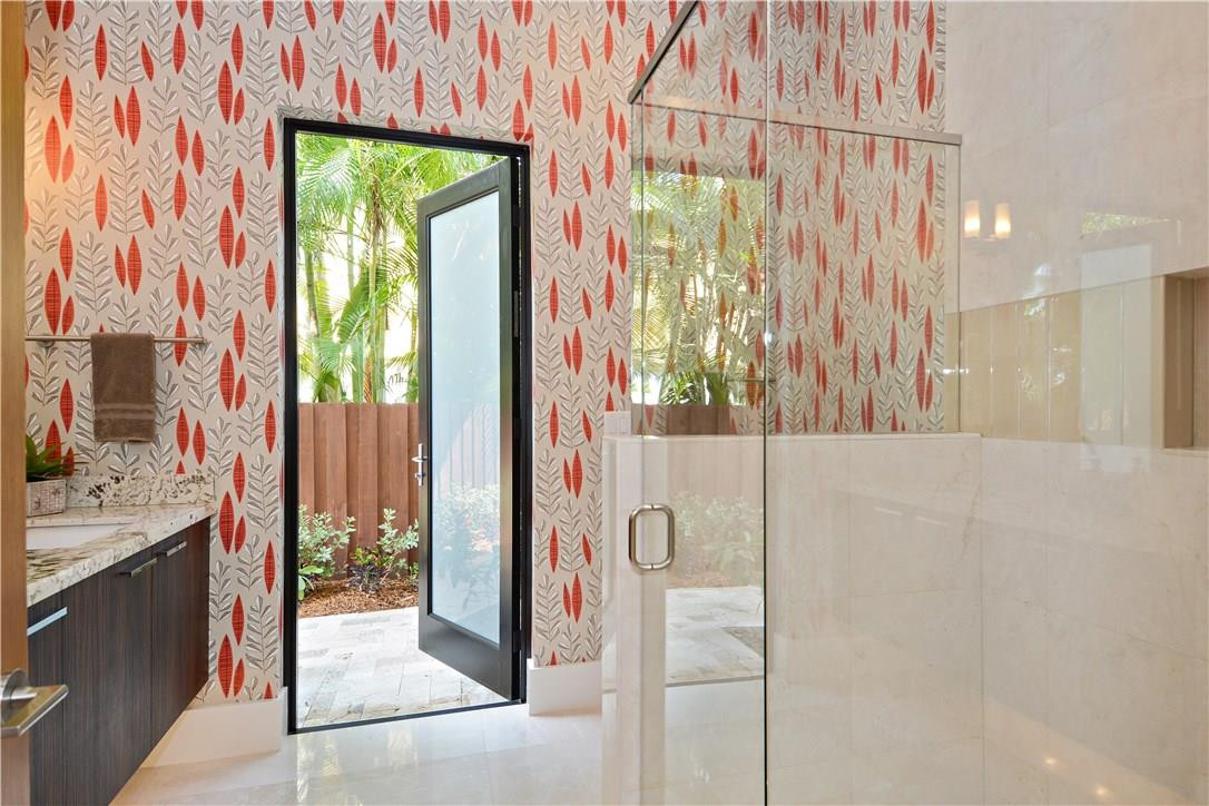 CORAL ISLES - Residential