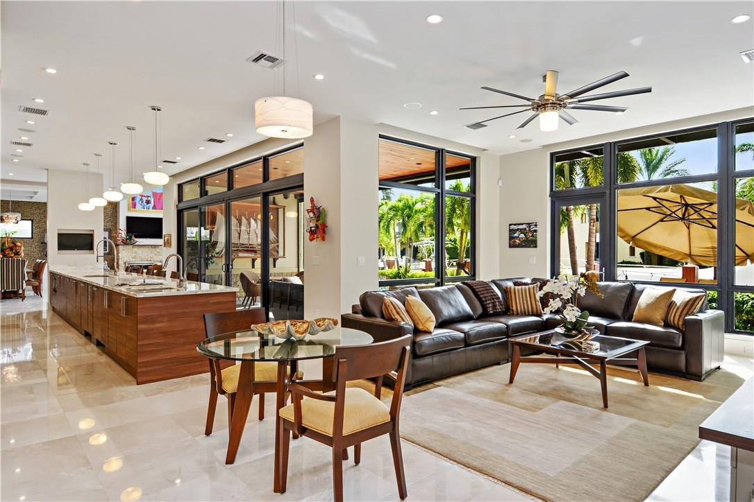 CORAL ISLES - Residential