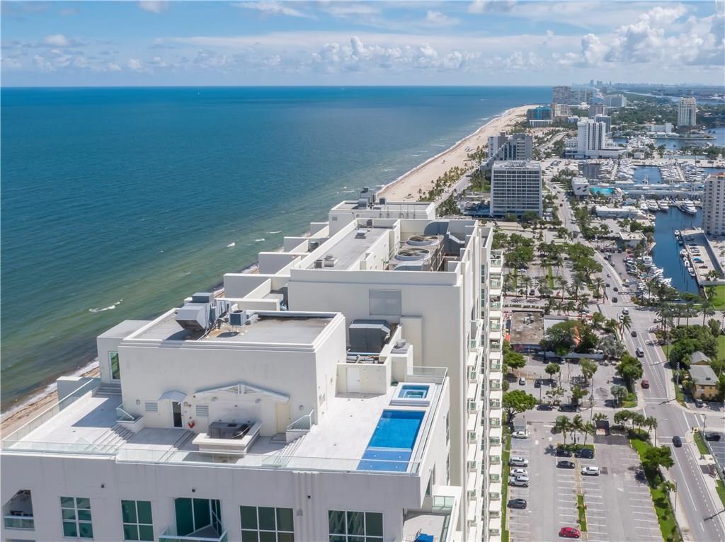 Las Olas Beach Club - Residential
