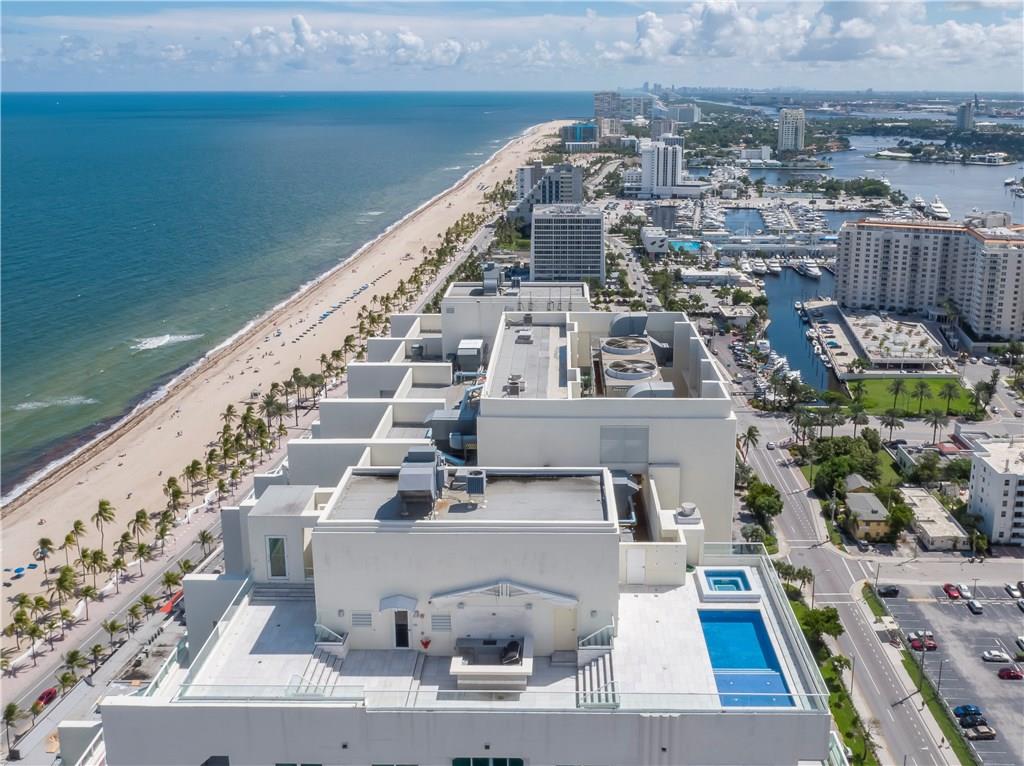 Las Olas Beach Club - Residential