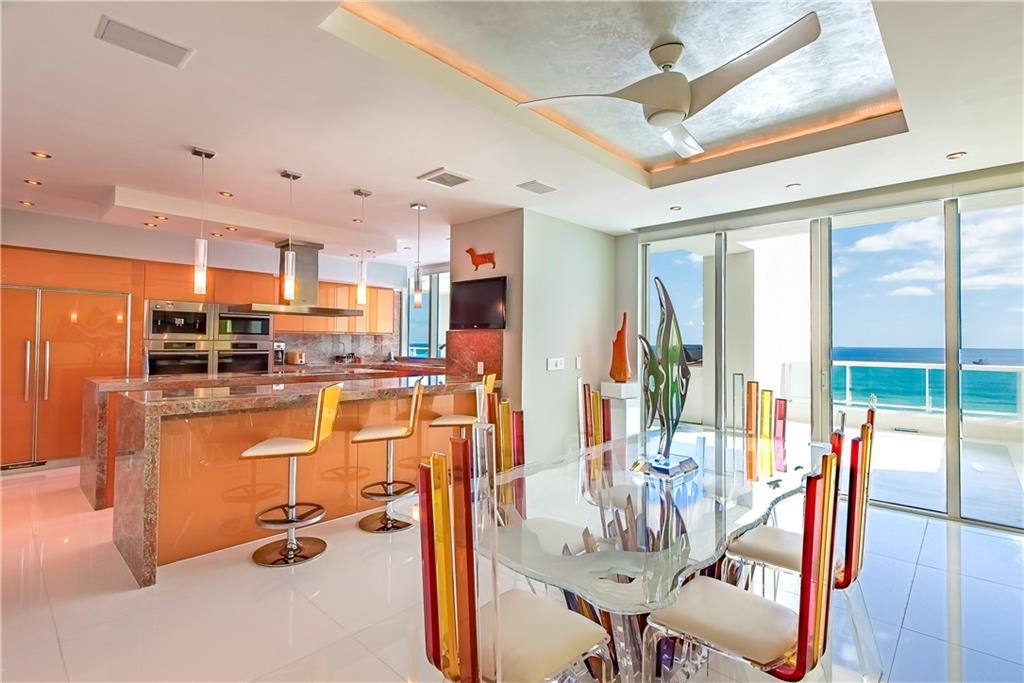Las Olas Beach Club - Residential