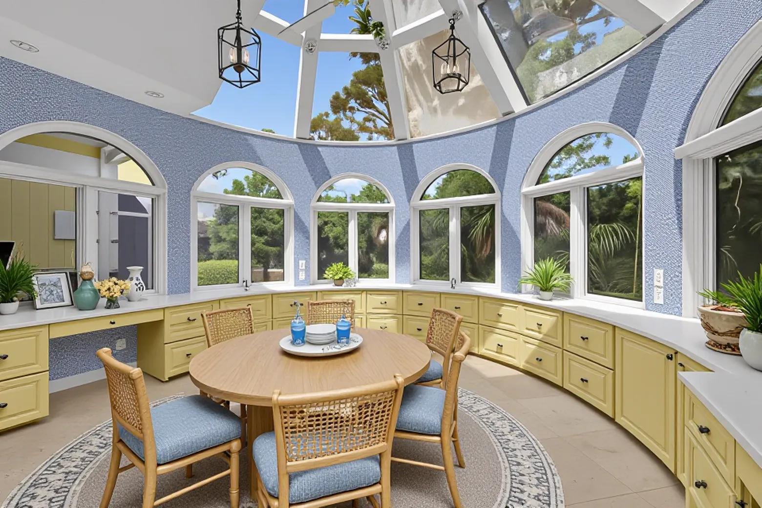 LOBLOLLY PINES - Residential