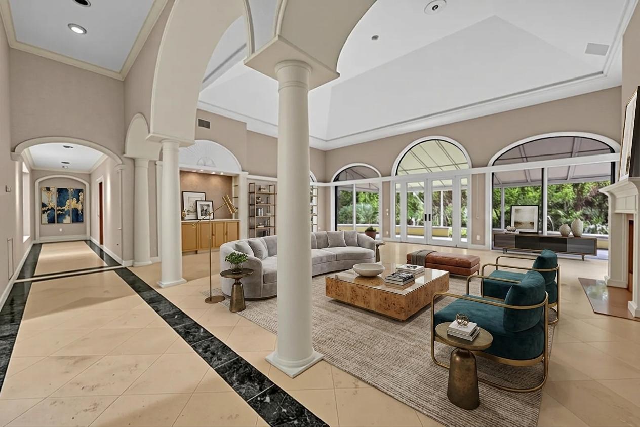 LOBLOLLY PINES - Residential