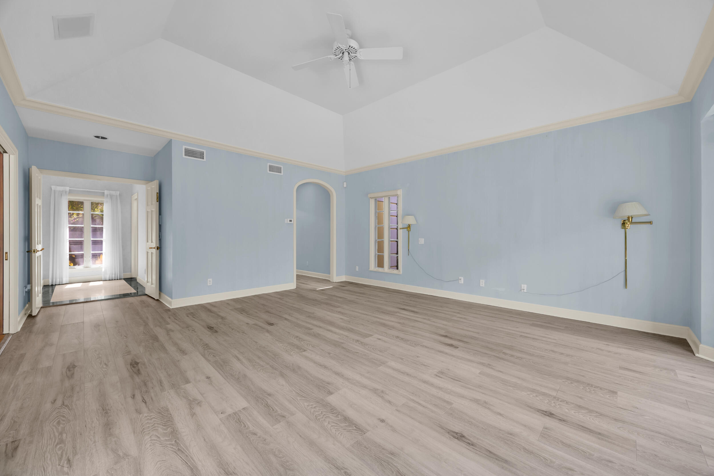 LOBLOLLY PINES - Residential