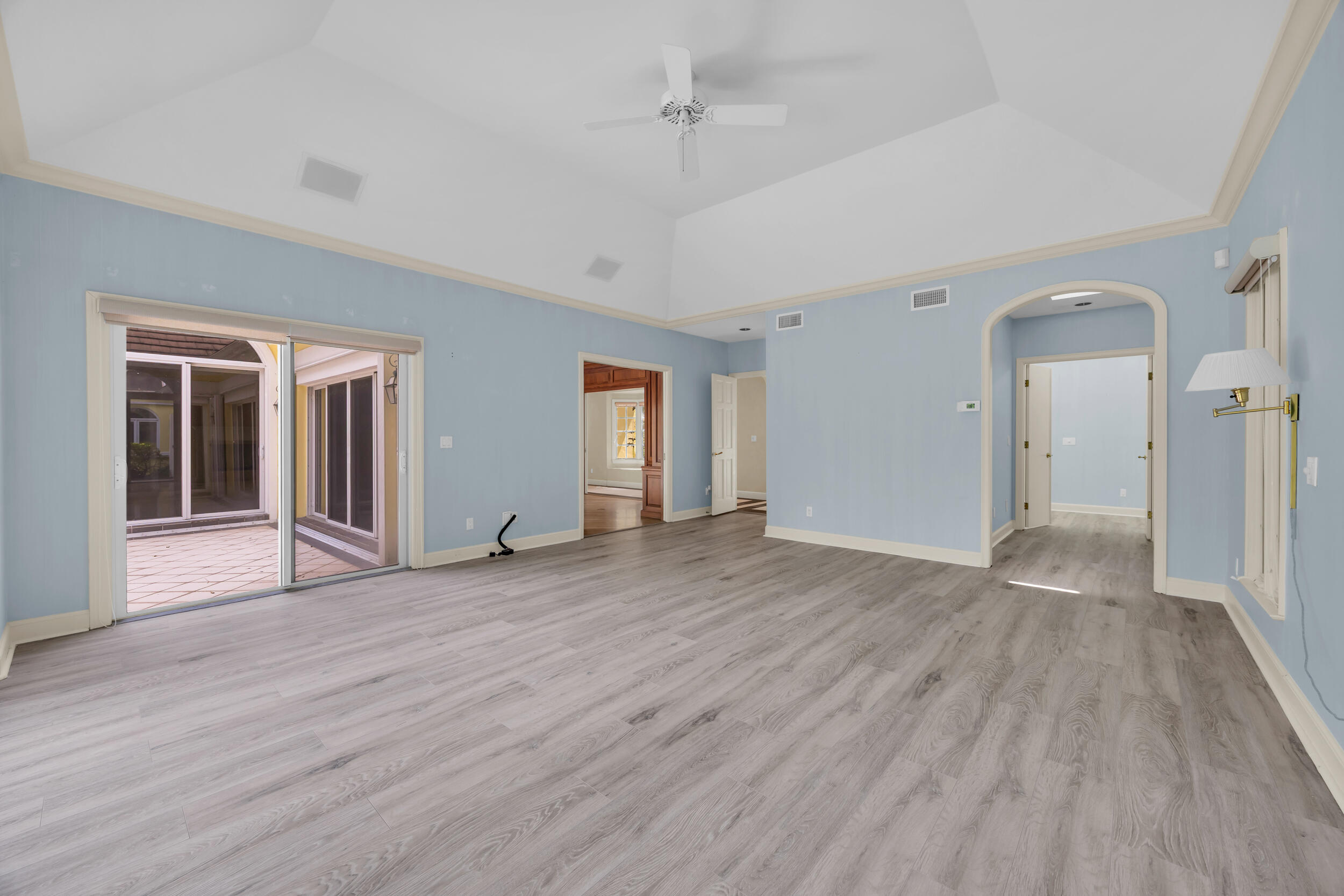 LOBLOLLY PINES - Residential