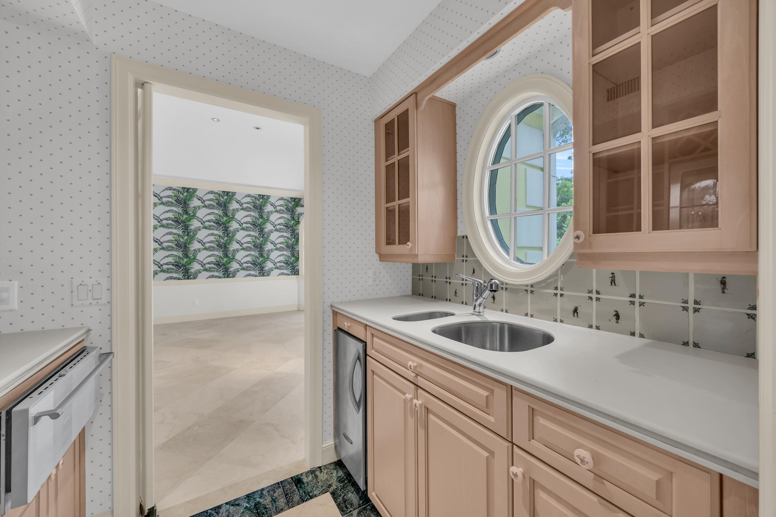 LOBLOLLY PINES - Residential