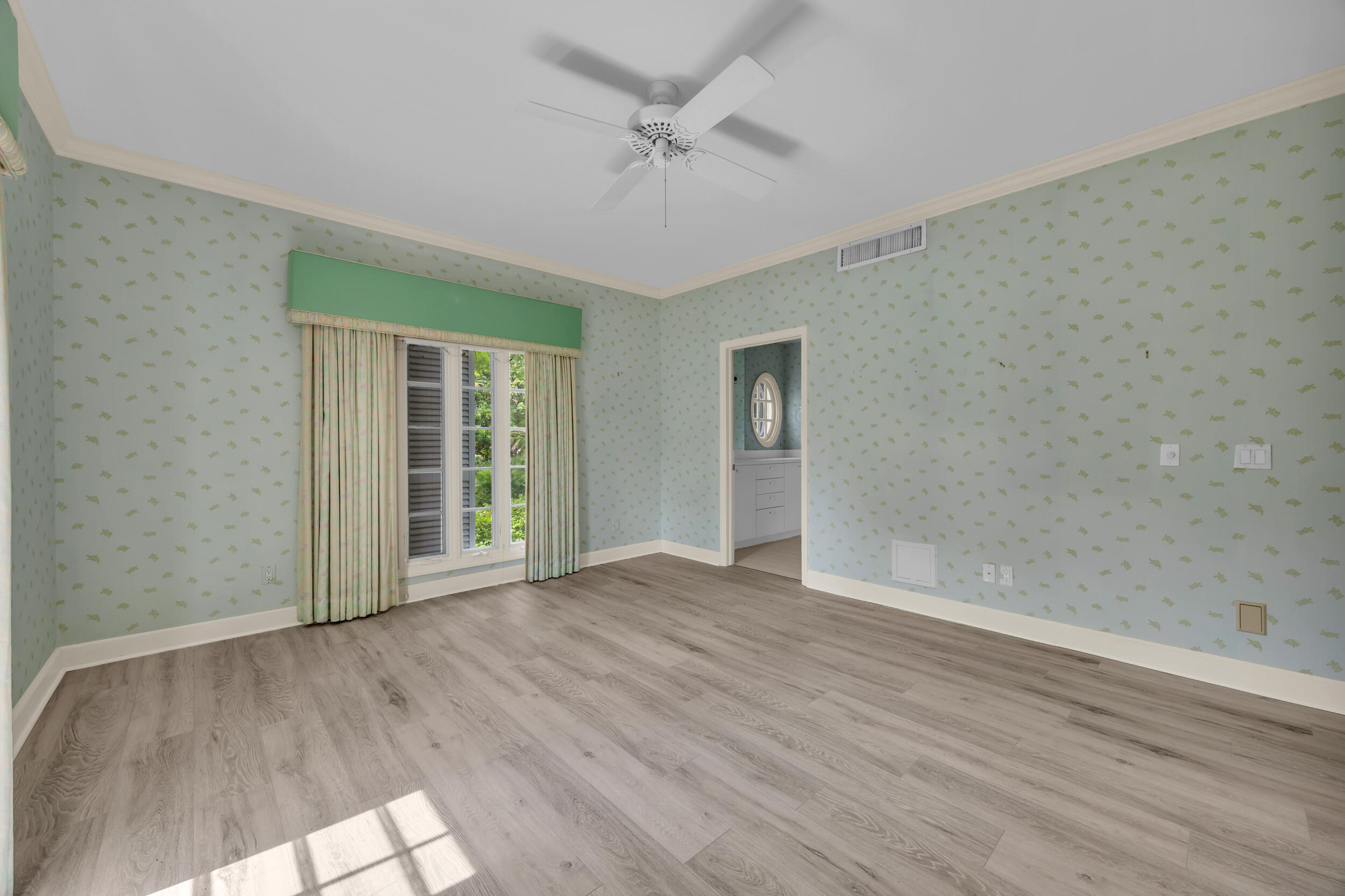 LOBLOLLY PINES - Residential