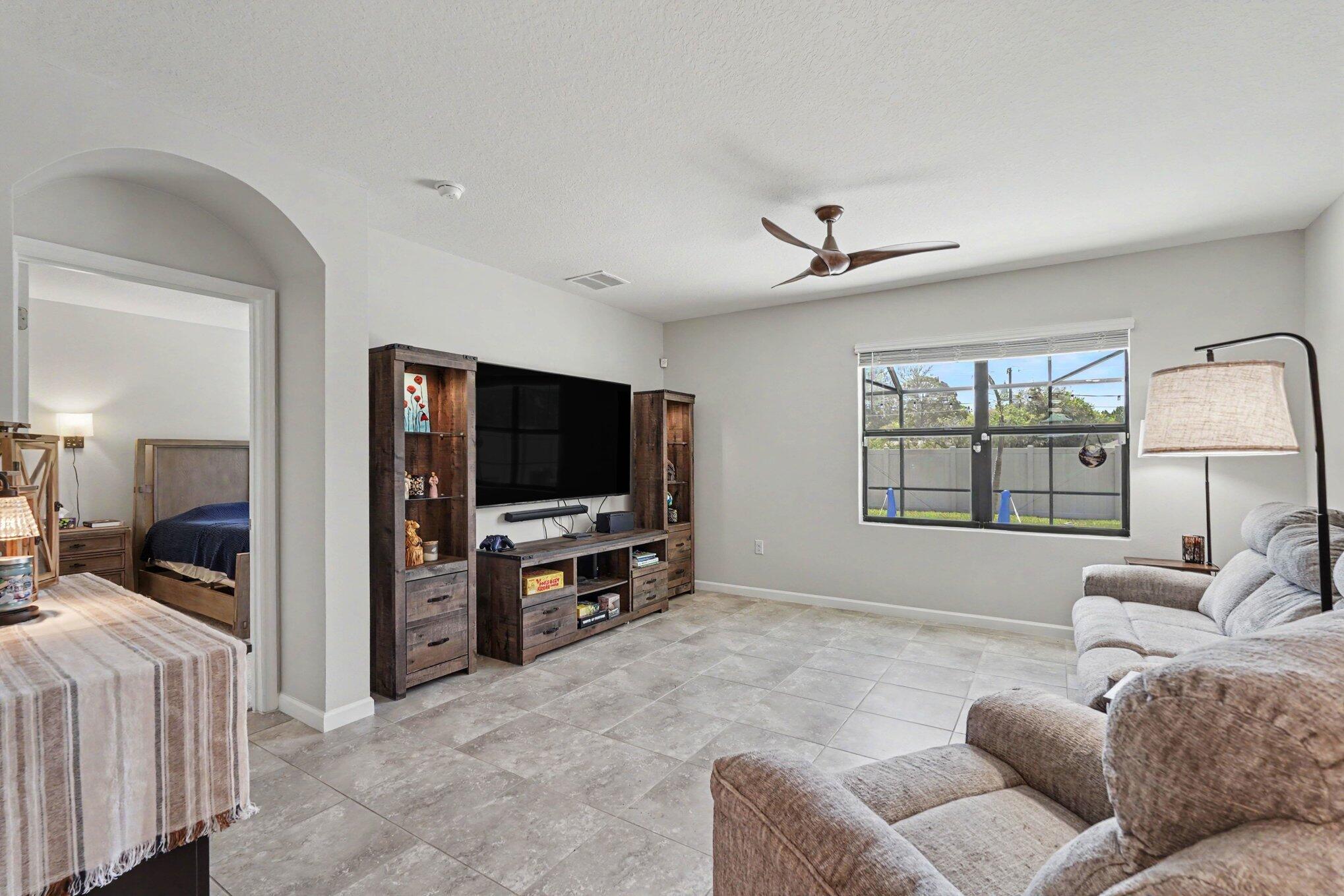 THE PRESERVES AT STONEBRIAR - PHASE 1 - Residential