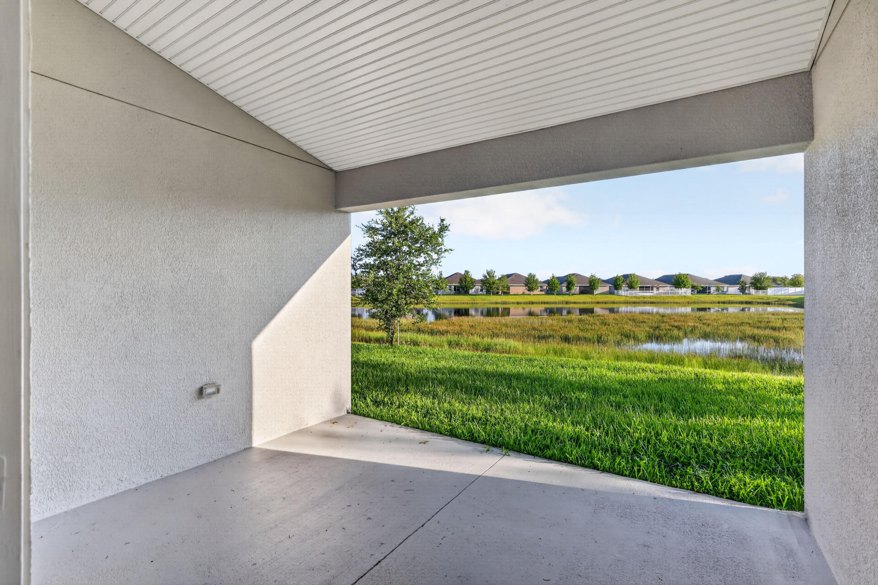 WATERSTONE PHASE THREE - Residential Lease