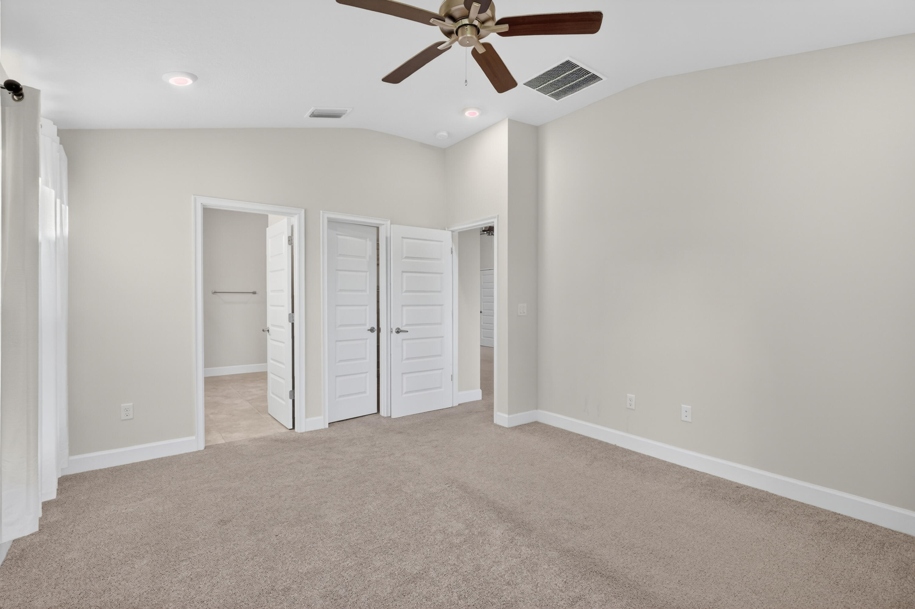 WATERSTONE PHASE THREE - Residential Lease