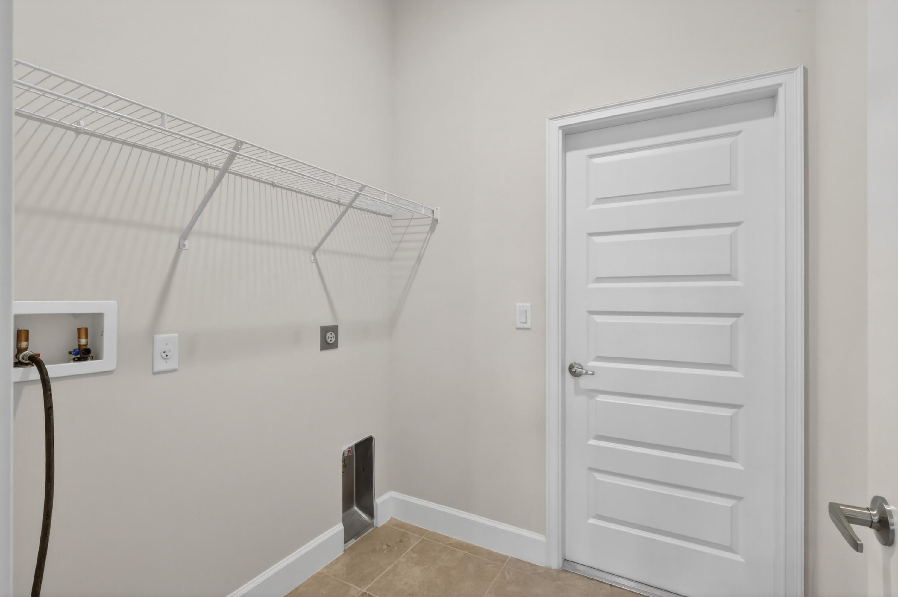 WATERSTONE PHASE THREE - Residential Lease