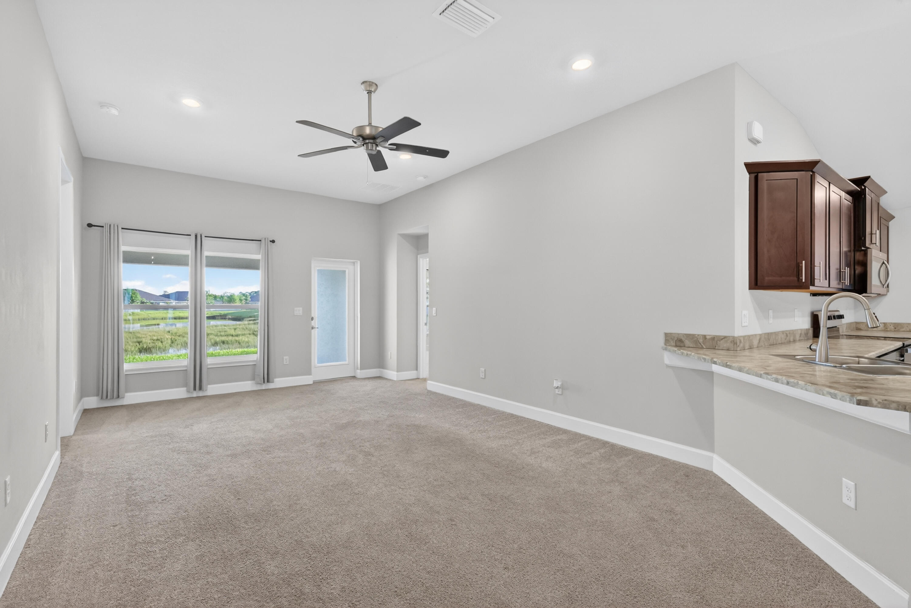 WATERSTONE PHASE THREE - Residential Lease