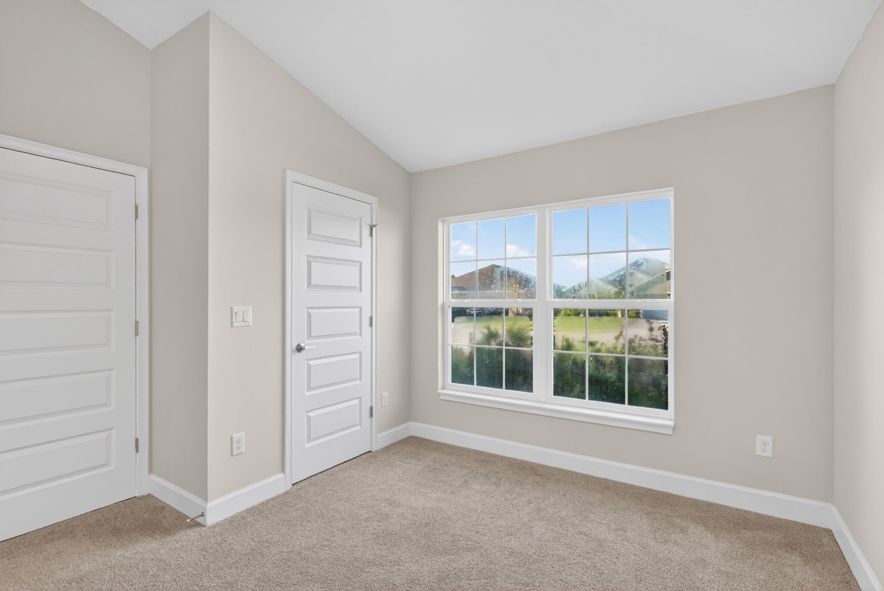WATERSTONE PHASE THREE - Residential Lease