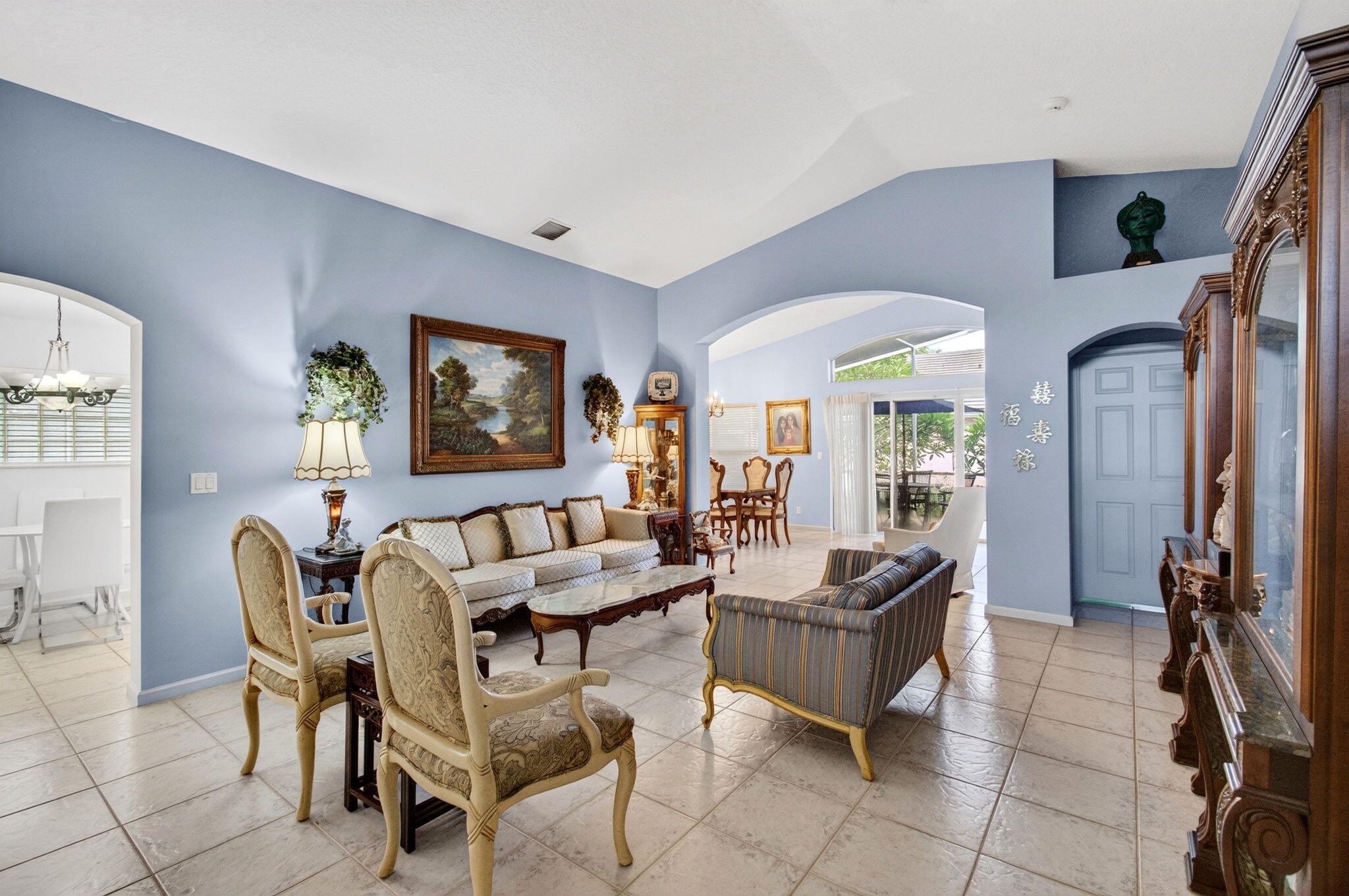 CORAL LAKES - Residential