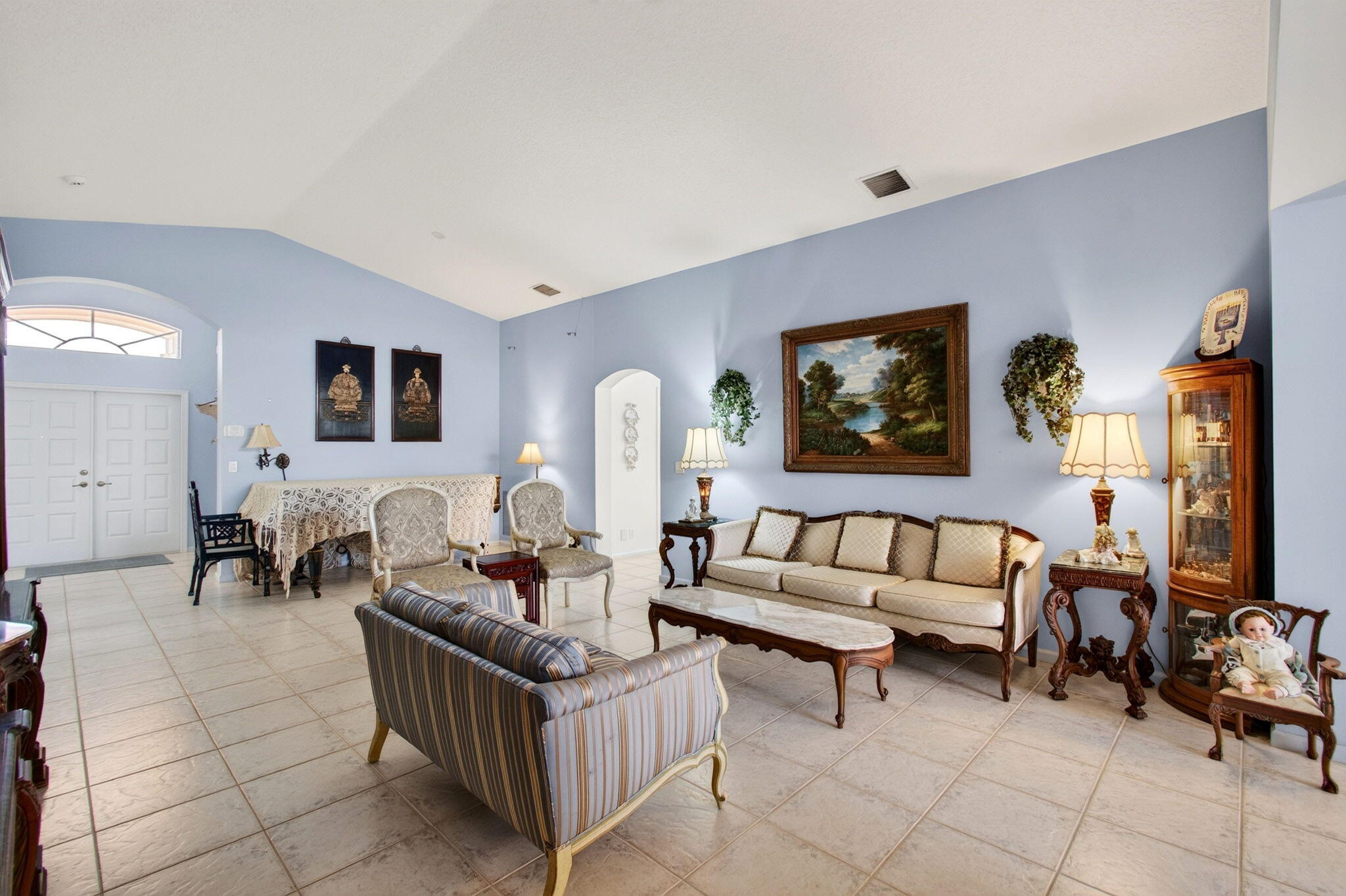 CORAL LAKES - Residential