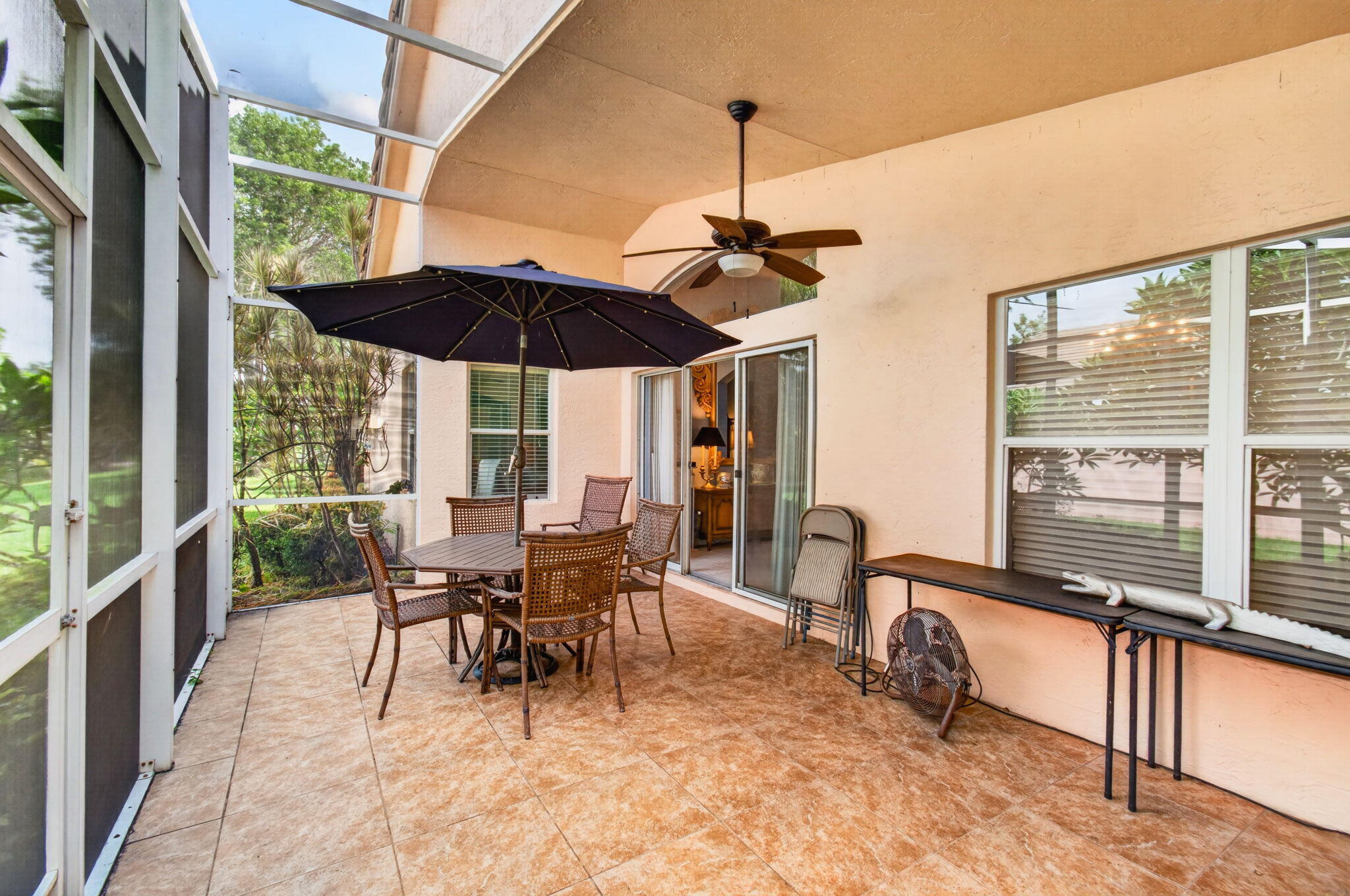 CORAL LAKES - Residential