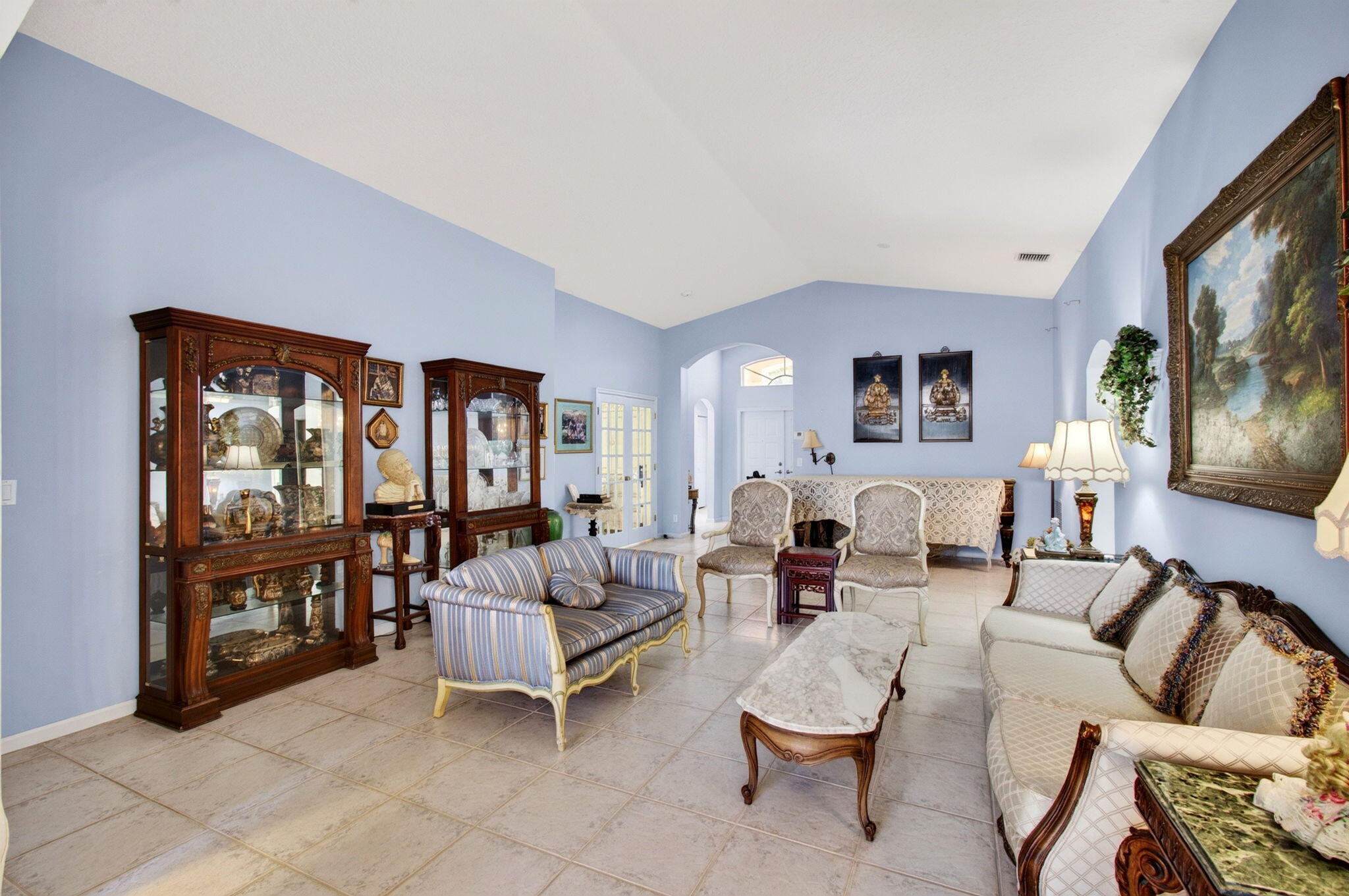 CORAL LAKES - Residential