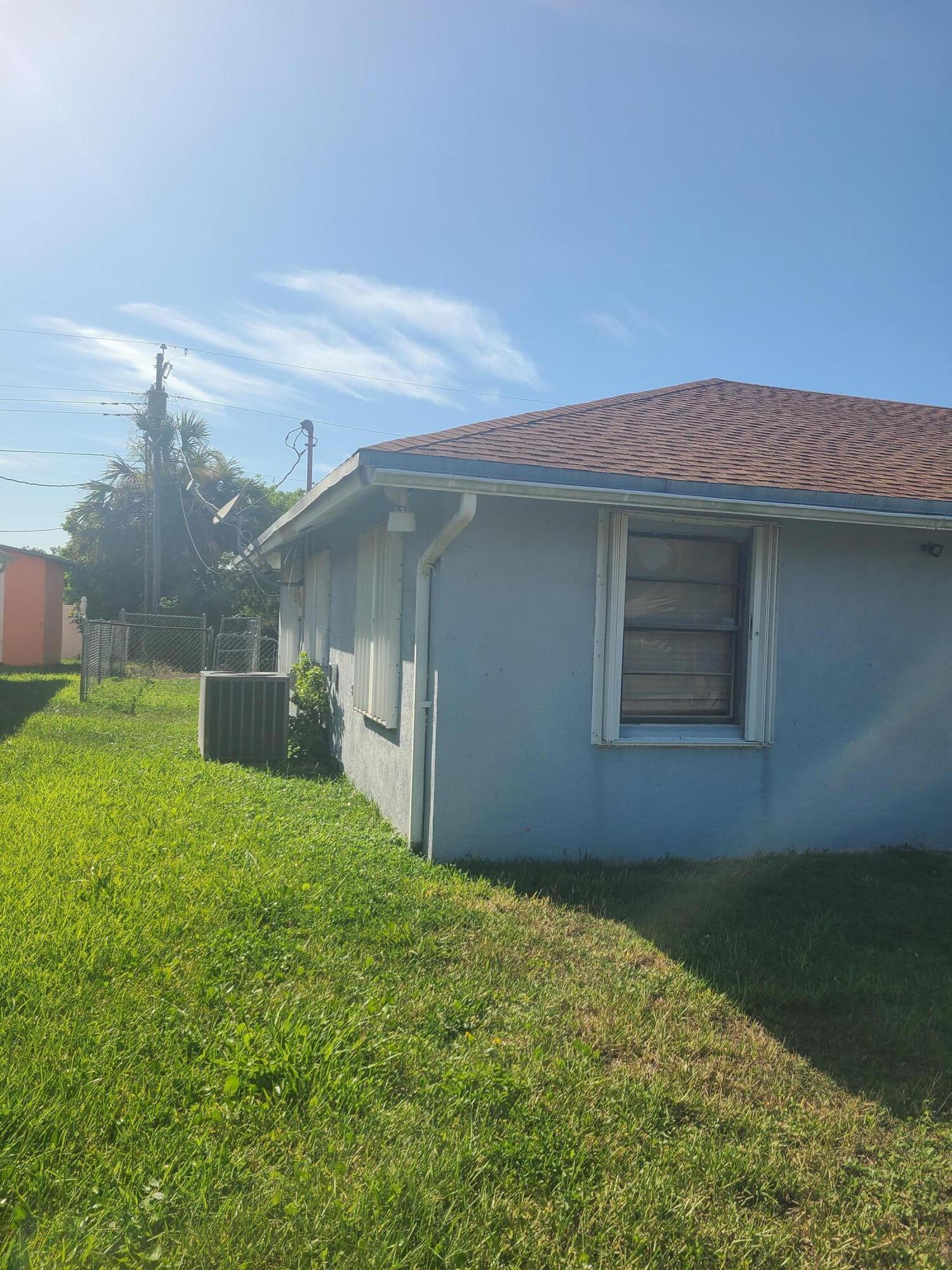 ROOSEVELT ESTATES - Residential