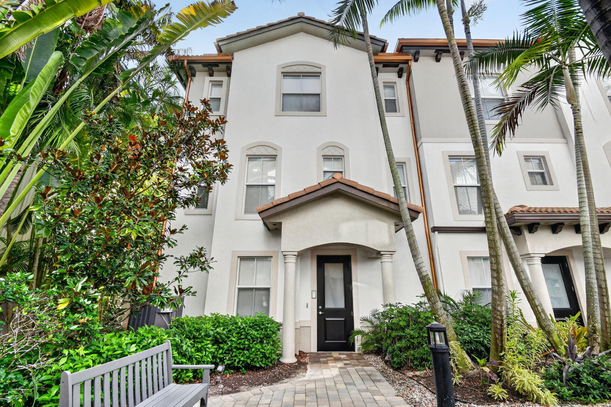 PENINSULA ON THE INTRACOASTAL CONDO - Residential