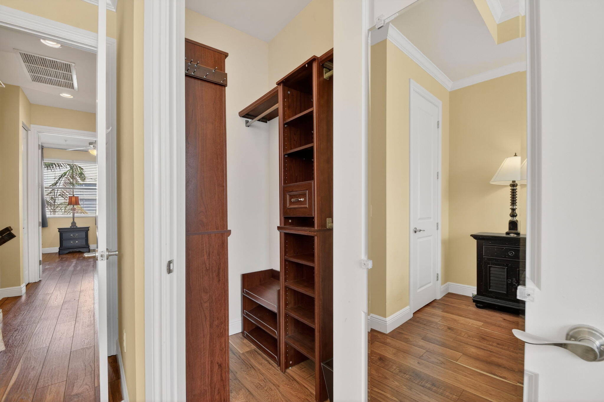 PENINSULA ON THE INTRACOASTAL CONDO - Residential