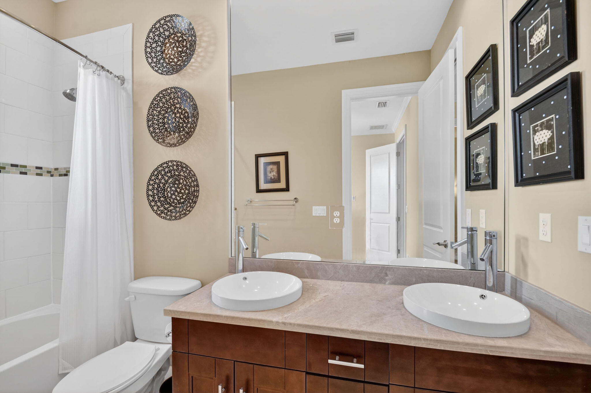 PENINSULA ON THE INTRACOASTAL CONDO - Residential