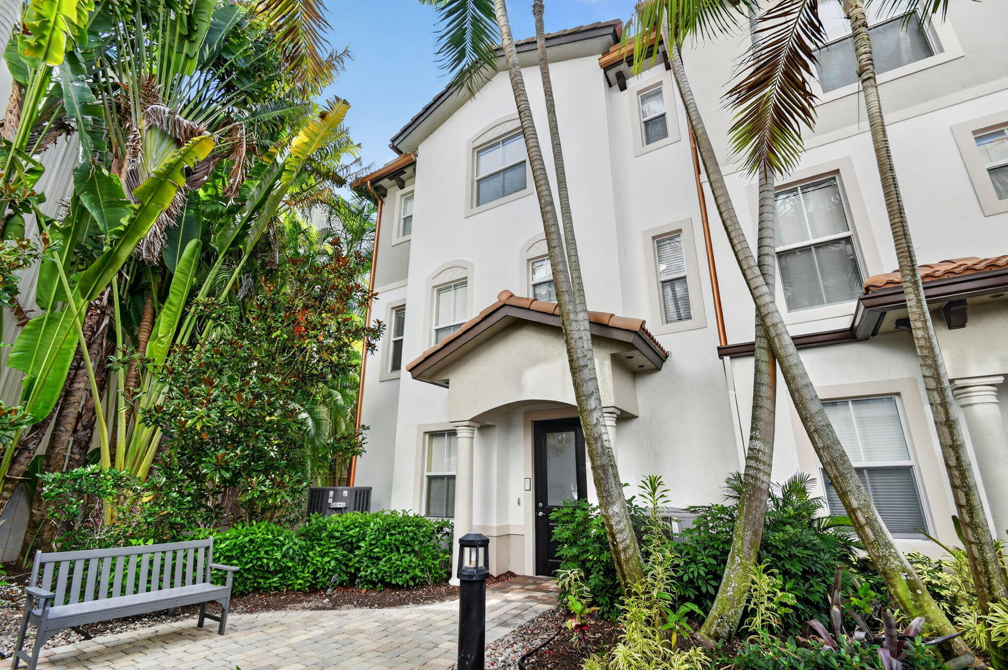 PENINSULA ON THE INTRACOASTAL CONDO - Residential