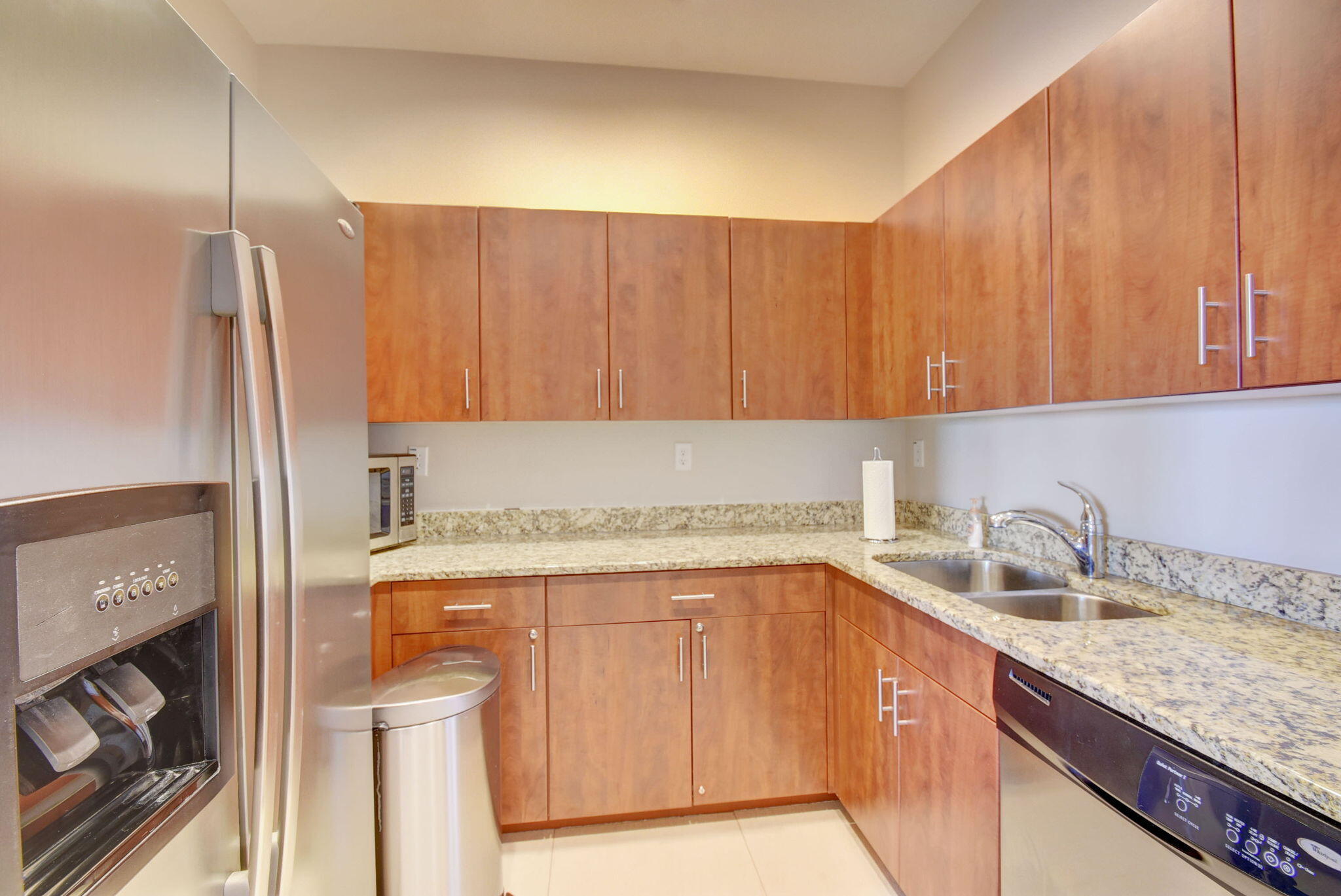 PENINSULA ON THE INTRACOASTAL CONDO - Residential