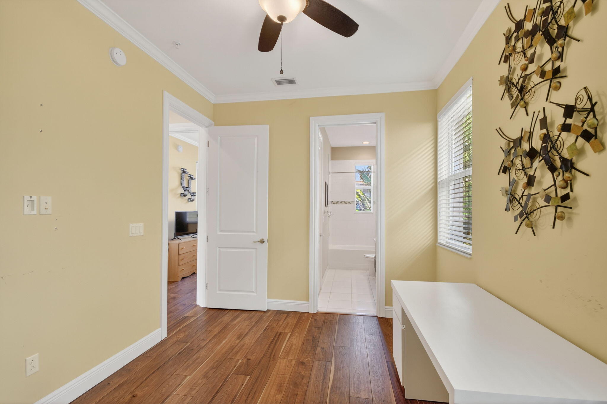PENINSULA ON THE INTRACOASTAL CONDO - Residential