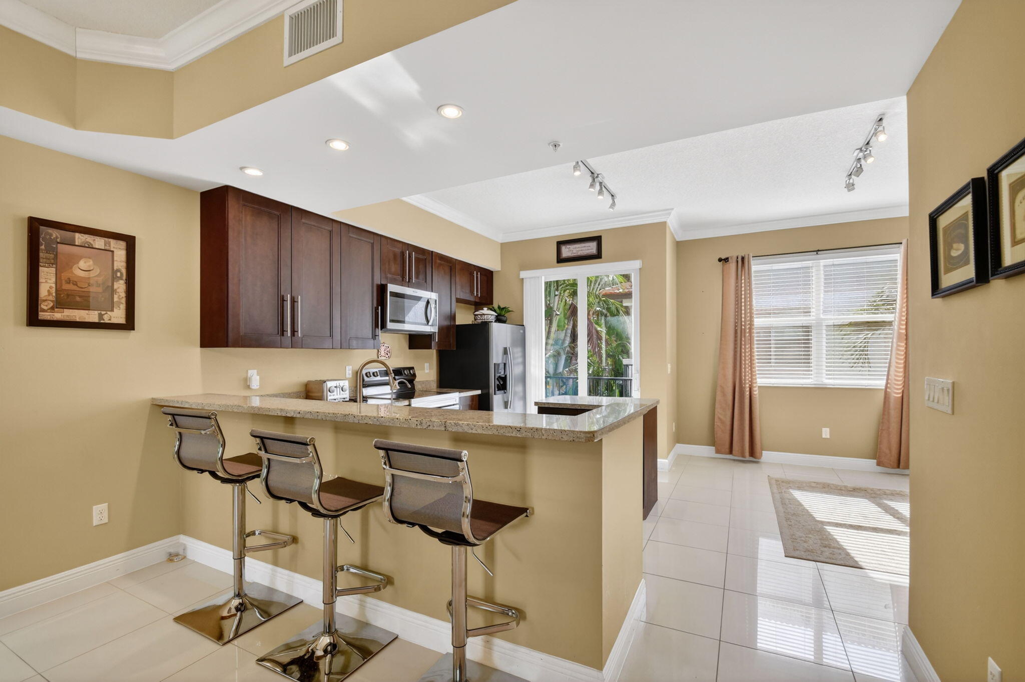 PENINSULA ON THE INTRACOASTAL CONDO - Residential