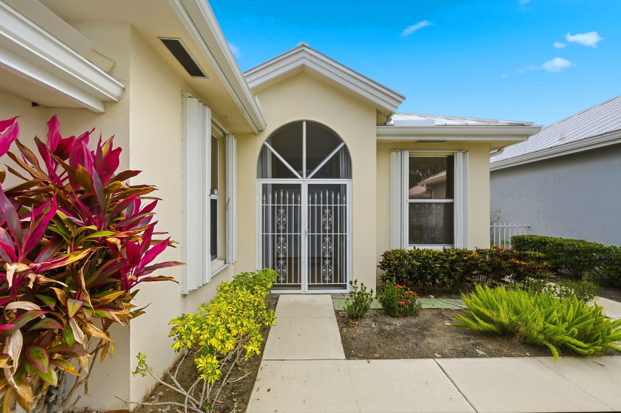 THE MEADOWS AT MARTIN DOWNS - Residential