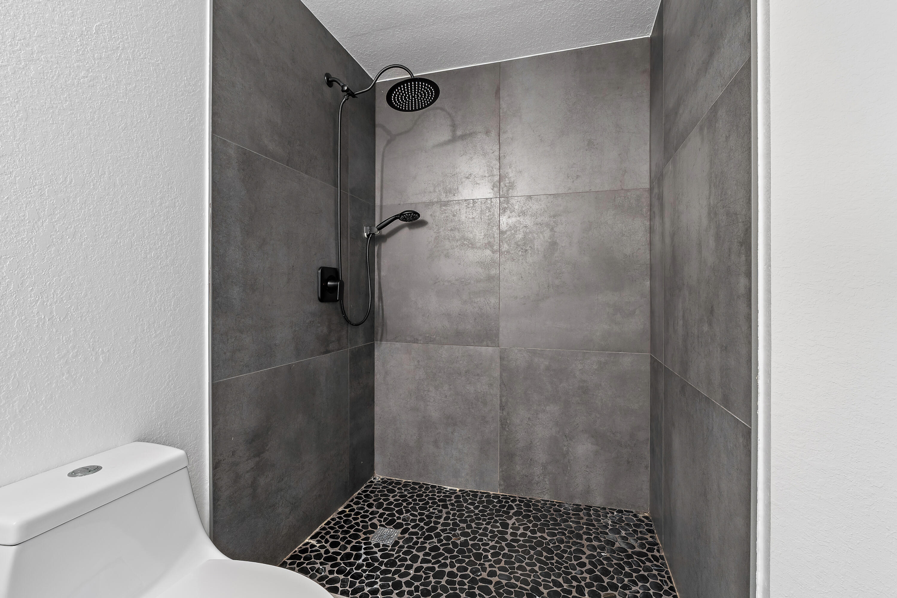 SAN MATERA THE GARDENS CONDO - Residential
