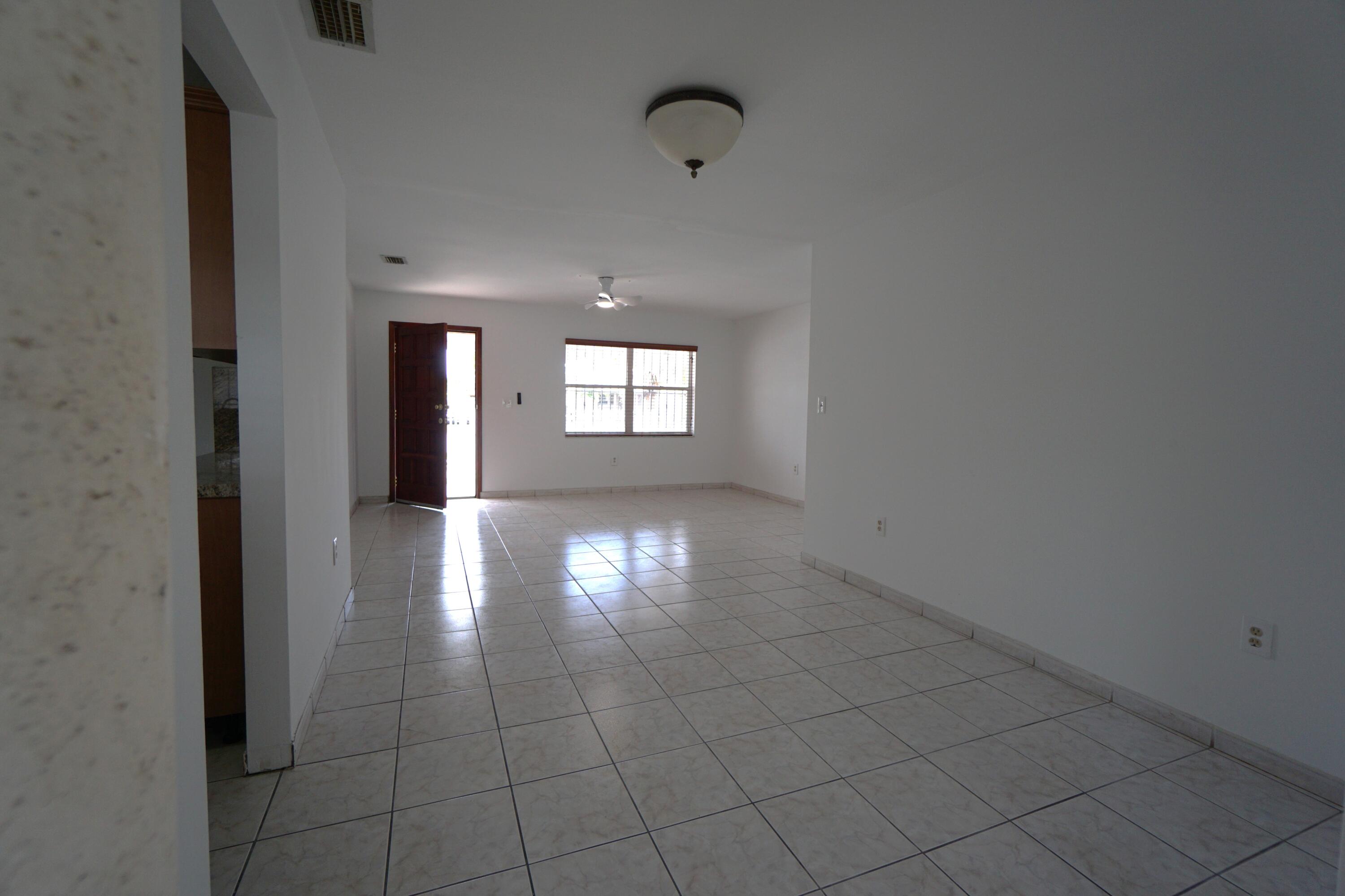 PALMLAND HOMES SOUTH NO 7 SEC B - Residential
