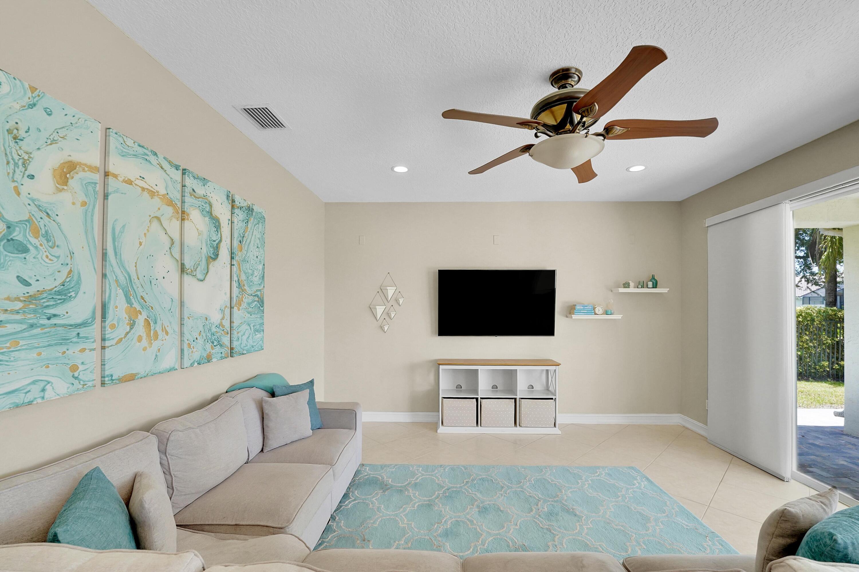 CANYON LAKES PL 6 - Residential